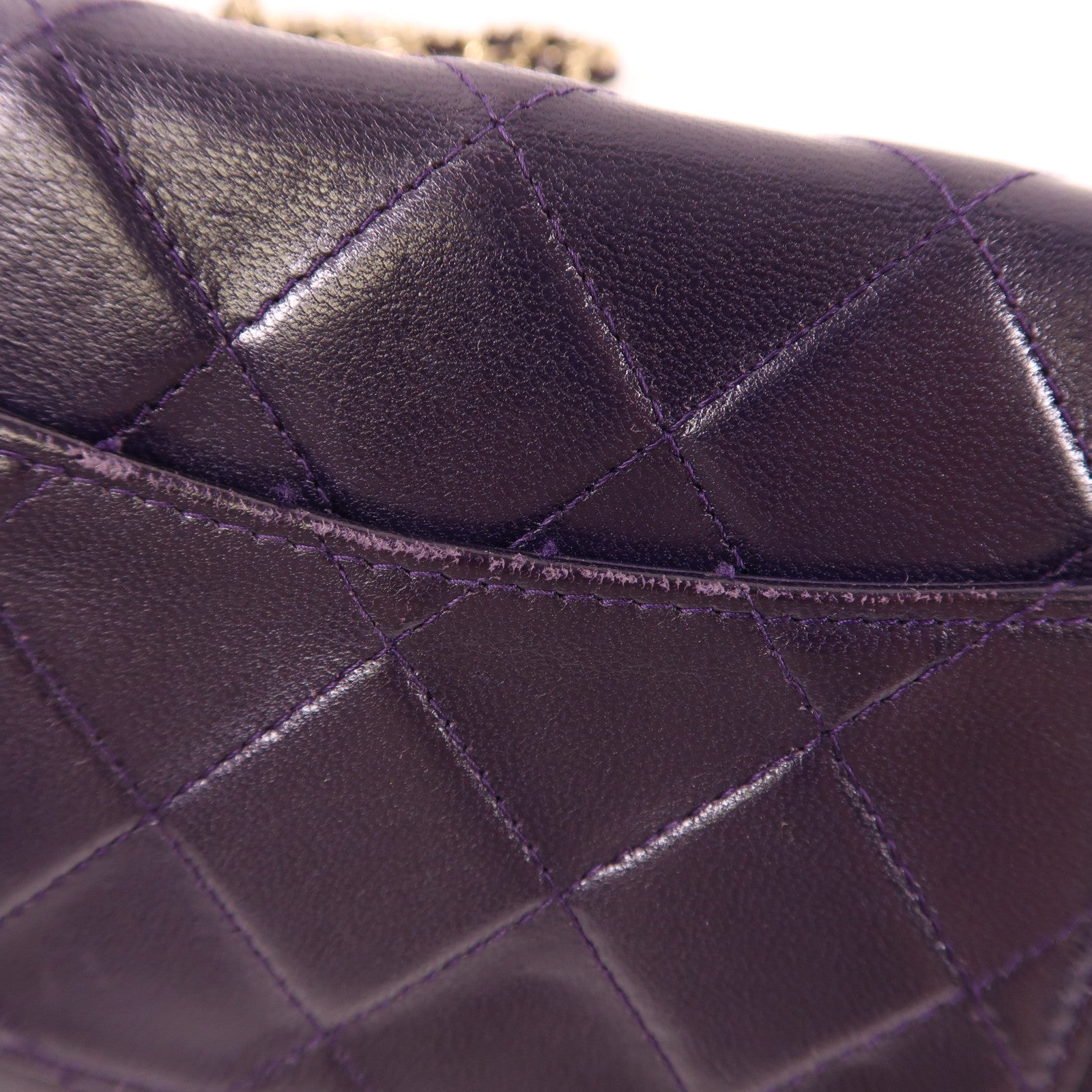 CHANEL 牛皮皮革WOC Wallet On Chain金扣鏈帶肩背袋