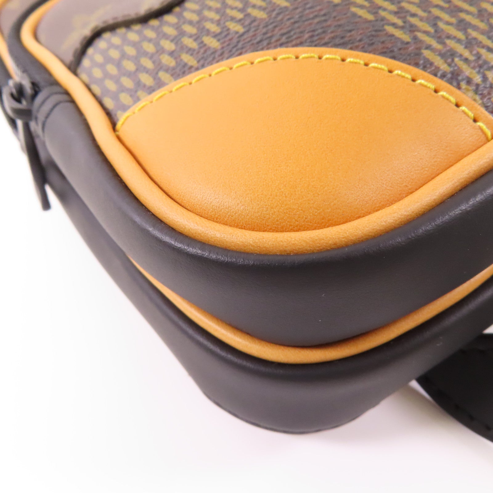 LOUIS VUITTON Monogram/Damier Amazone Nigo肩背袋