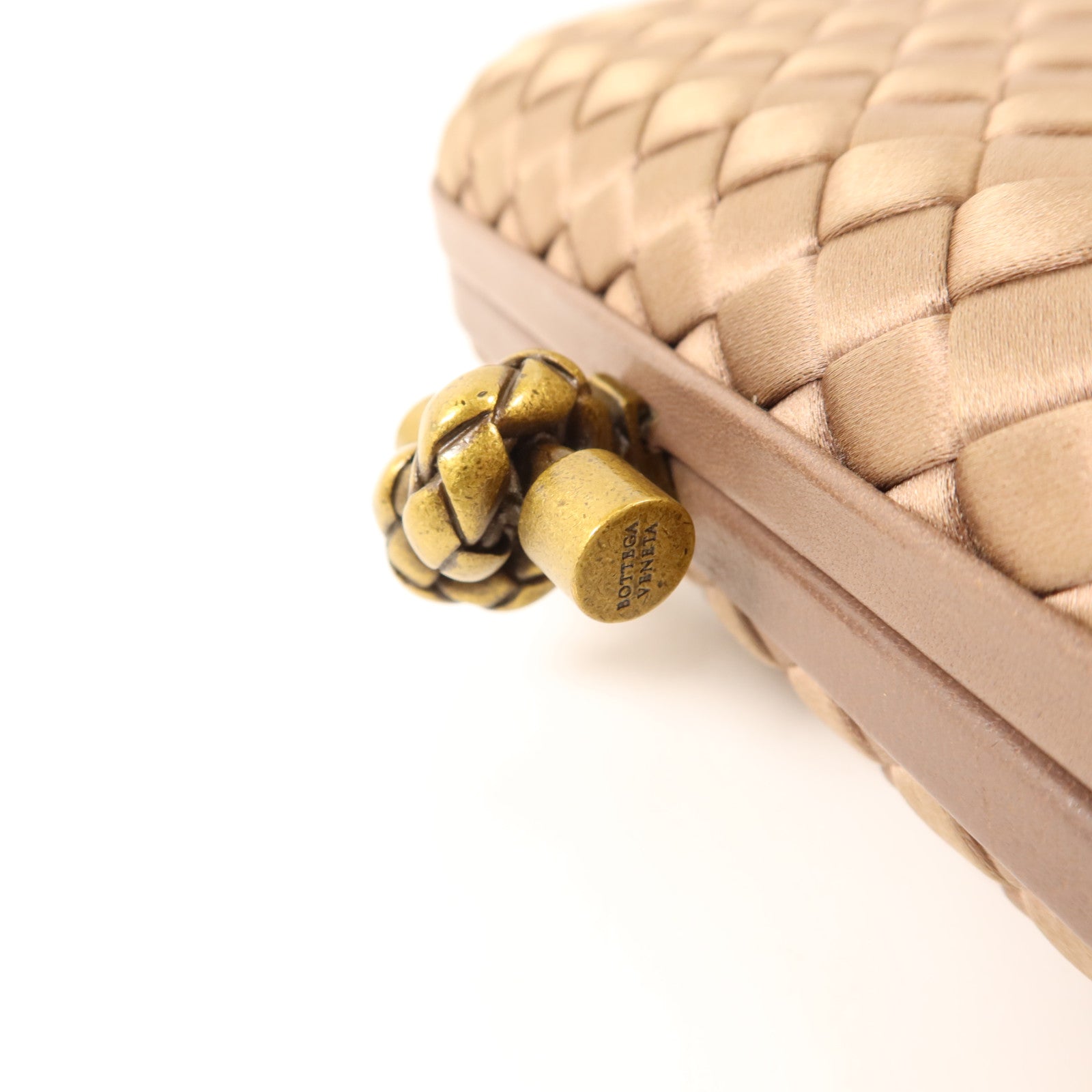 BOTTEGA VENETA Satin Clutch Bag金扣手拿包