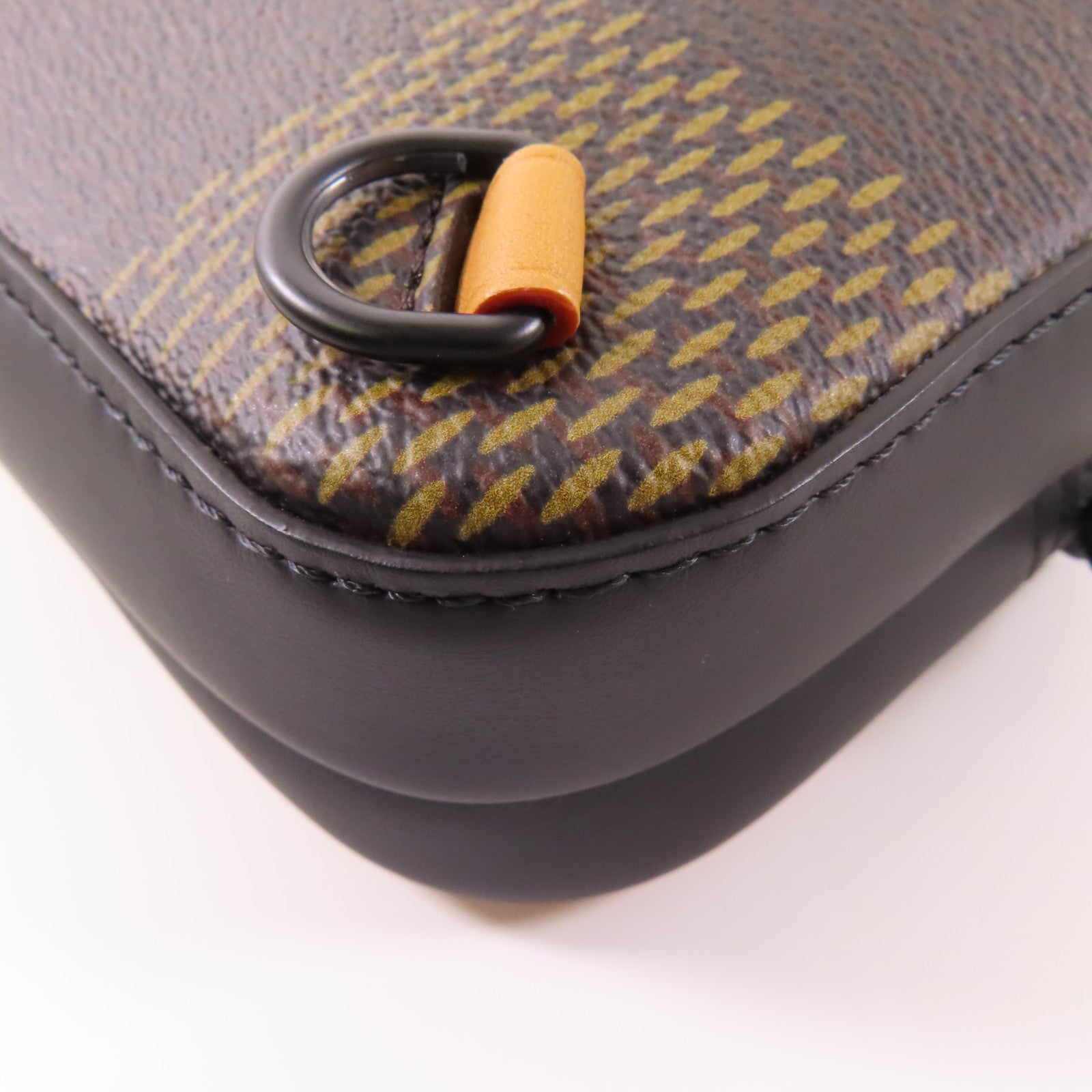 LOUIS VUITTON Monogram/Damier Amazone Nigo肩背袋