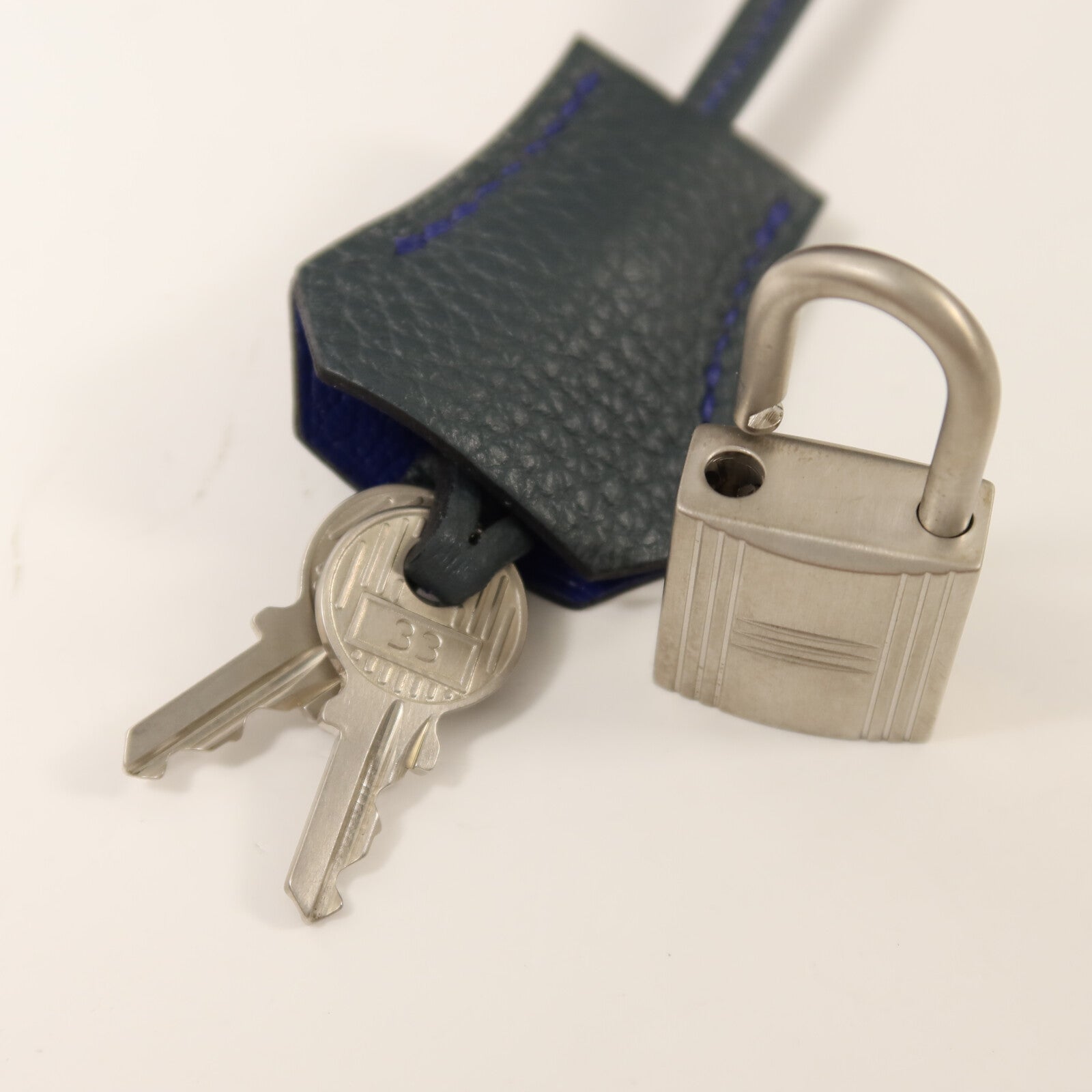 HERMES Clemence皮革Kelly 32銀扣手挽袋Bleu Orage/Bleu Electrique