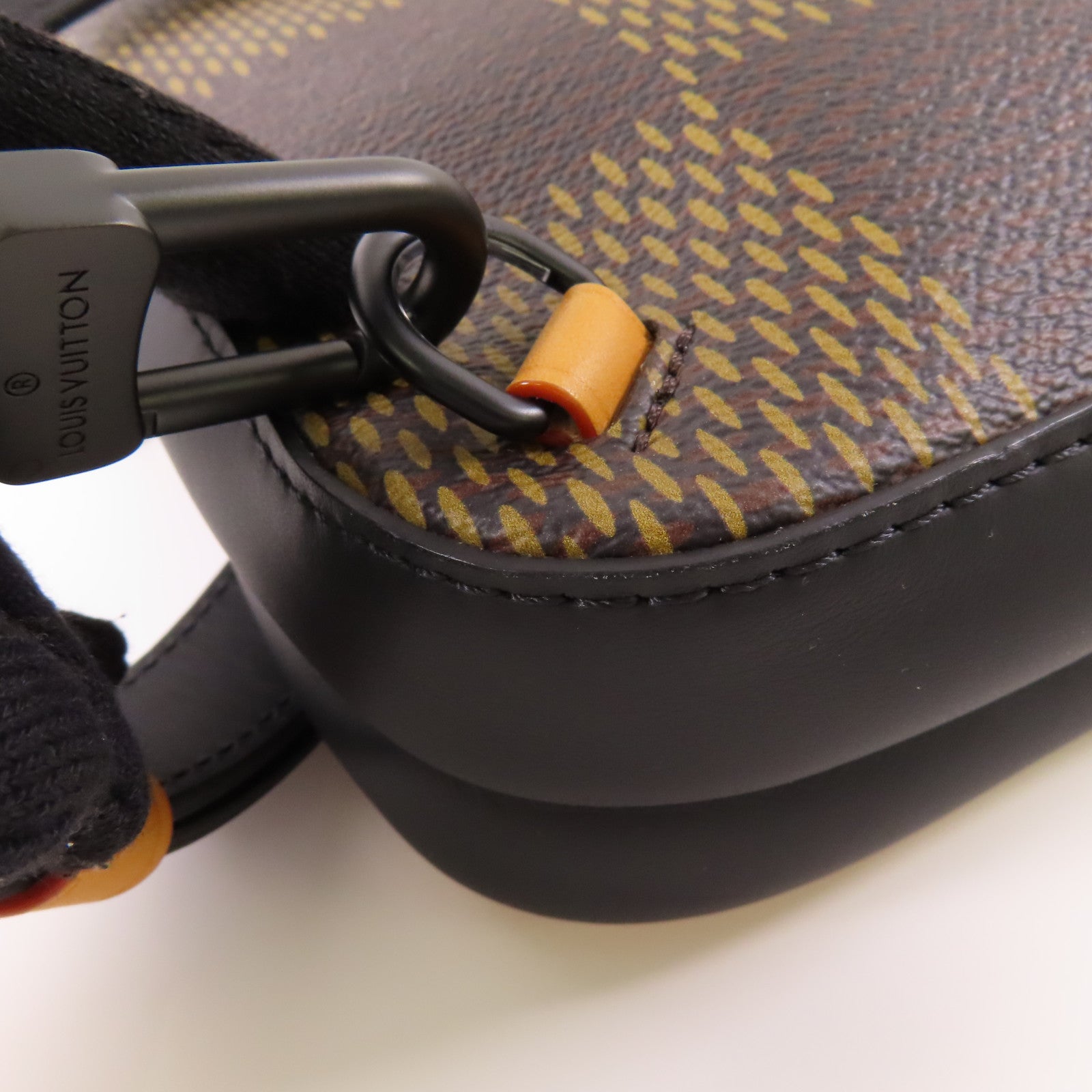 LOUIS VUITTON Monogram/Damier Amazone Nigo肩背袋