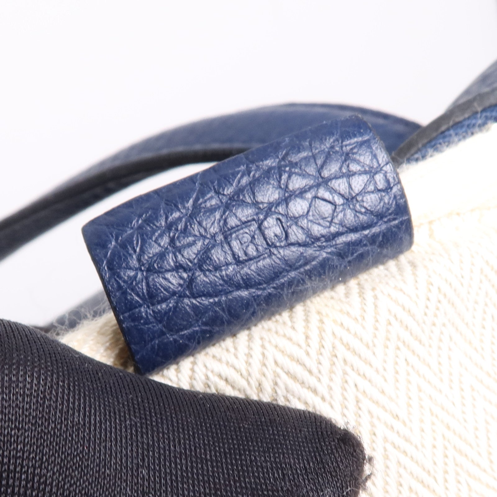 HERMES Clemence皮革Victolia 35銀扣手挽袋Bleu Saphir