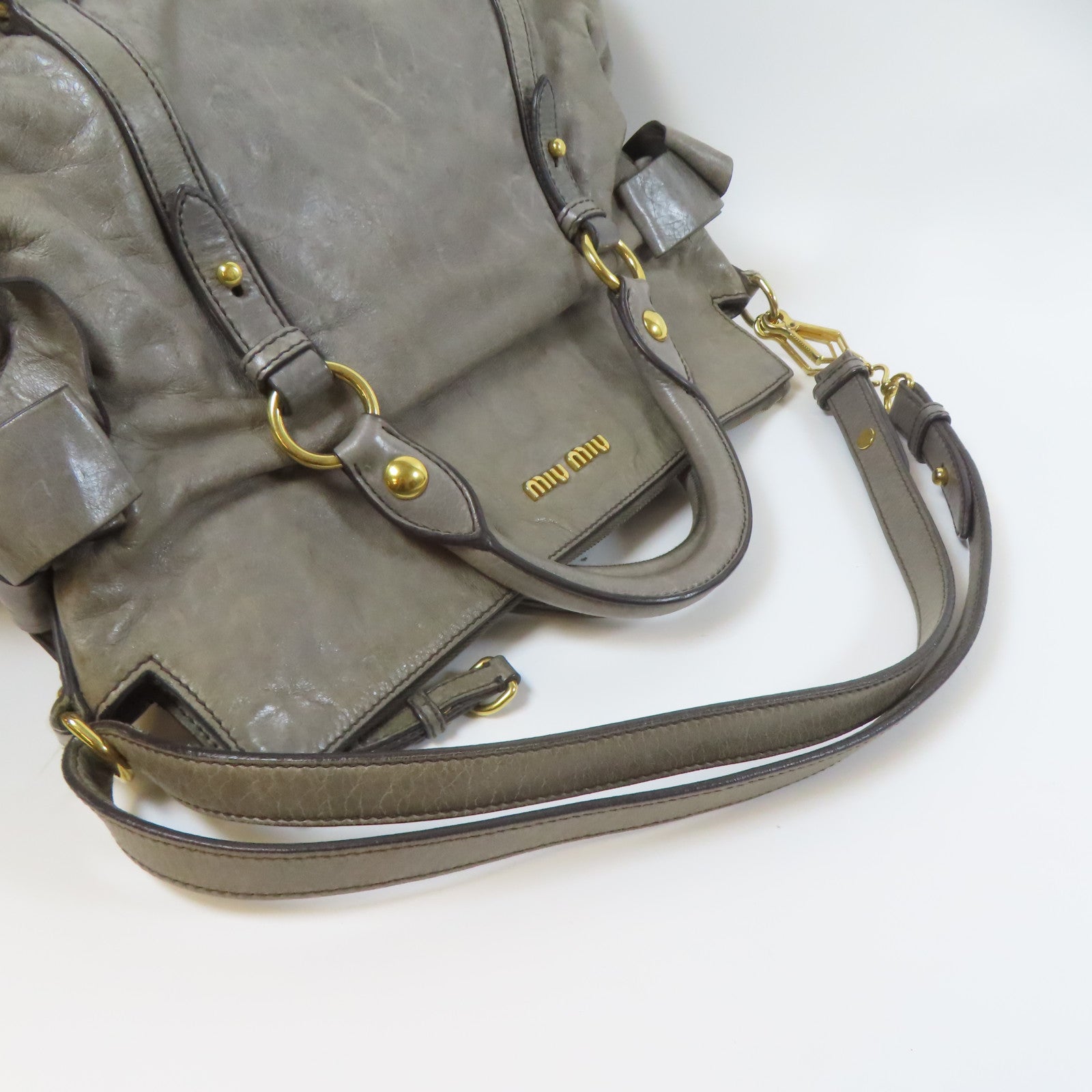 Miu Miu 【激減優惠】牛皮皮革Shoulder Bag金扣手挽肩背兩用袋灰色