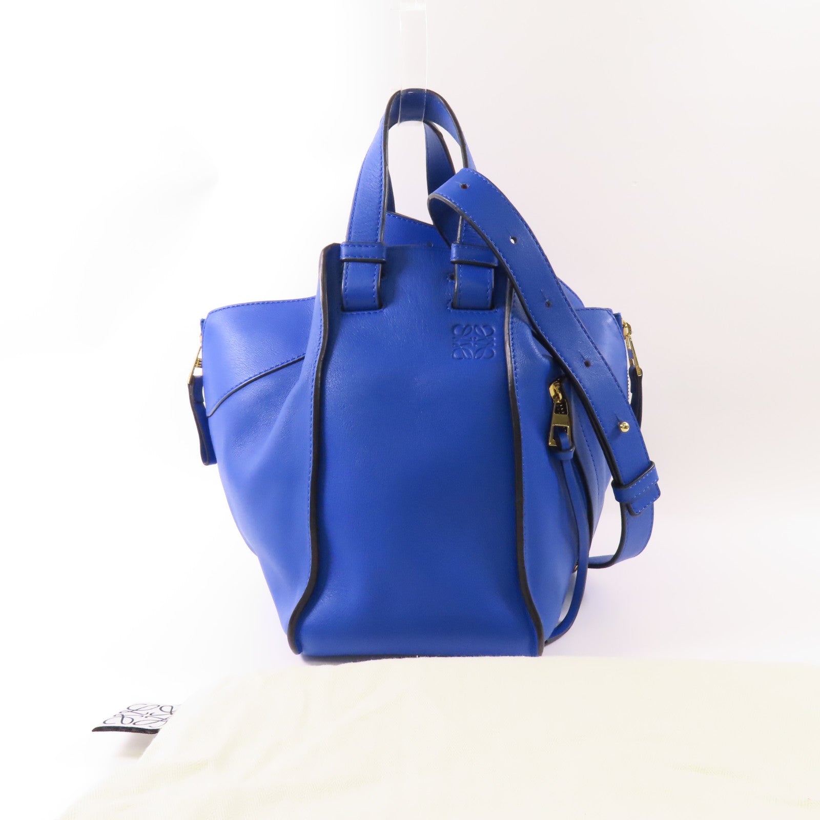 LOEWE 【激減優惠】牛皮皮革Hammock銀扣肩背袋