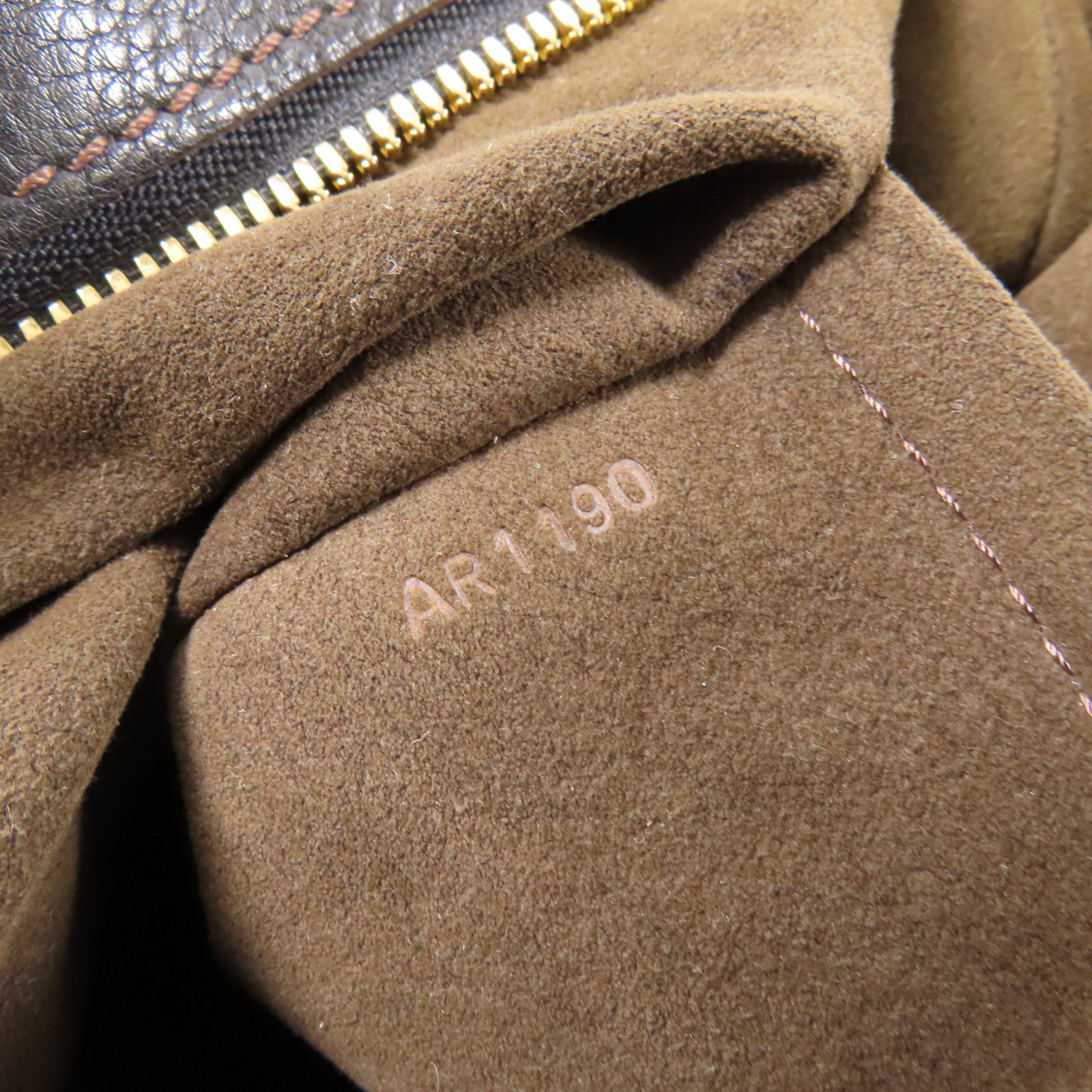 LOUIS VUITTON Mahina Stella GM金扣手挽肩背兩用袋