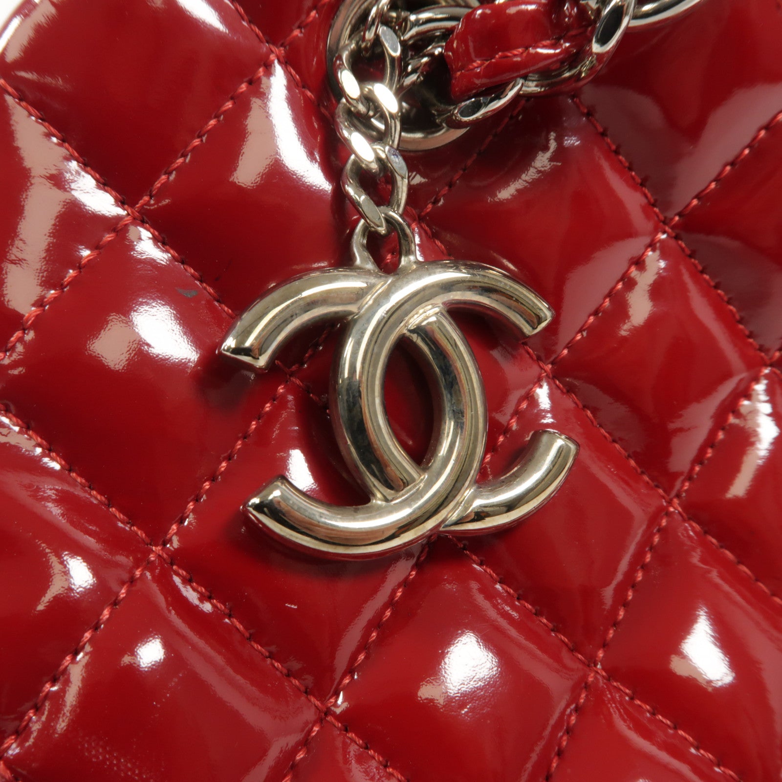 CHANEL 漆皮皮革Shoulder Bag鏈帶肩背袋