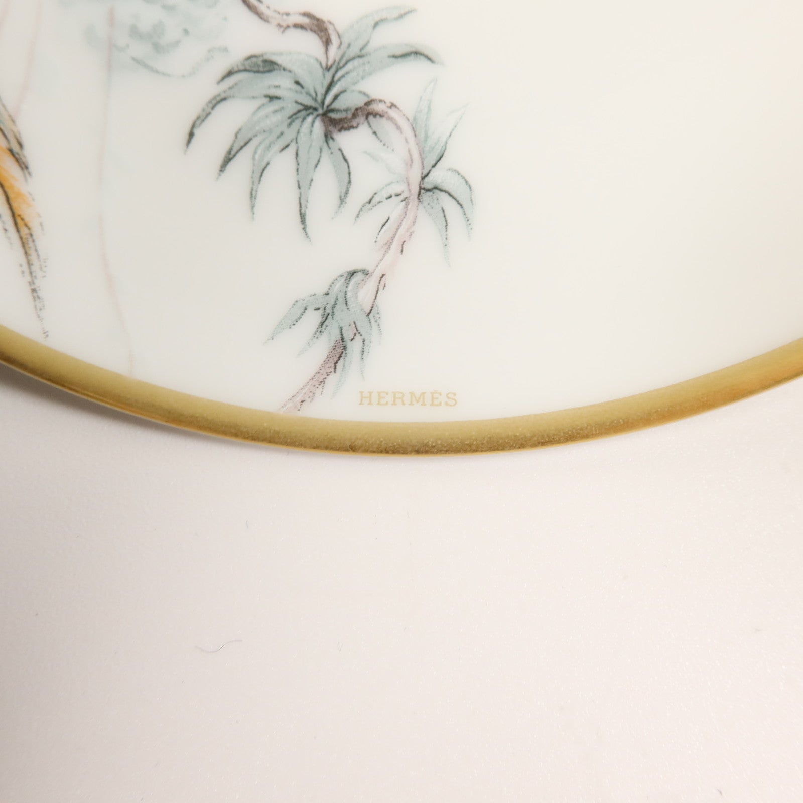 HERMES 瓷器Carnets d'Equateur Teacup and Saucer茶杯和茶碟