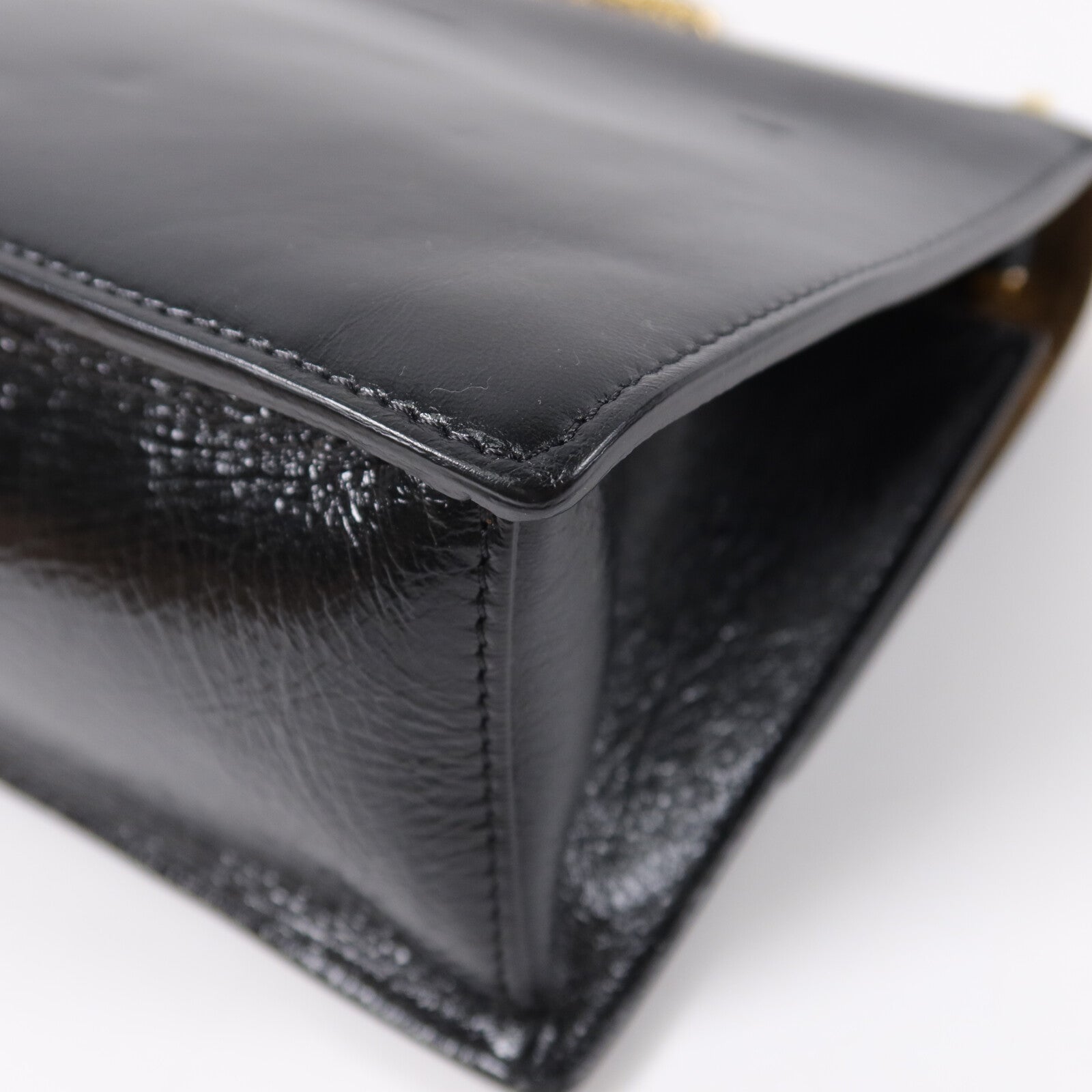 FENDI 牛皮皮革Kan U鏈帶肩背袋