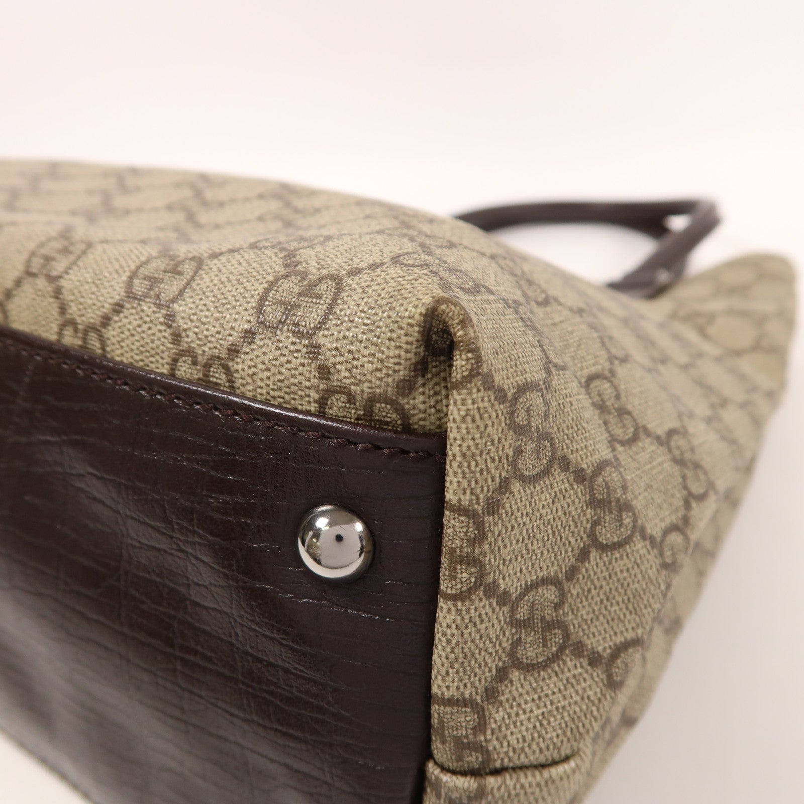 GUCCI 塗層帆布Shoulder Bag銀扣肩背袋