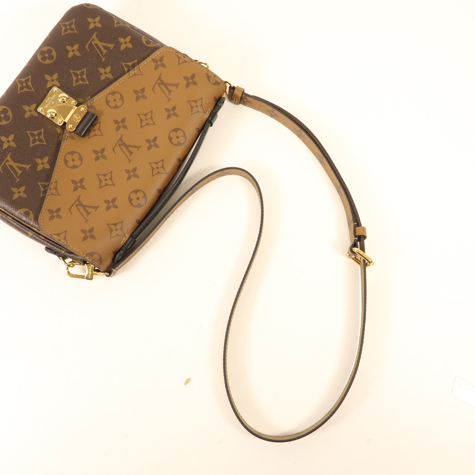 LOUIS VUITTON Monogram Reverse Pochette Metis金扣手挽肩背兩用袋
