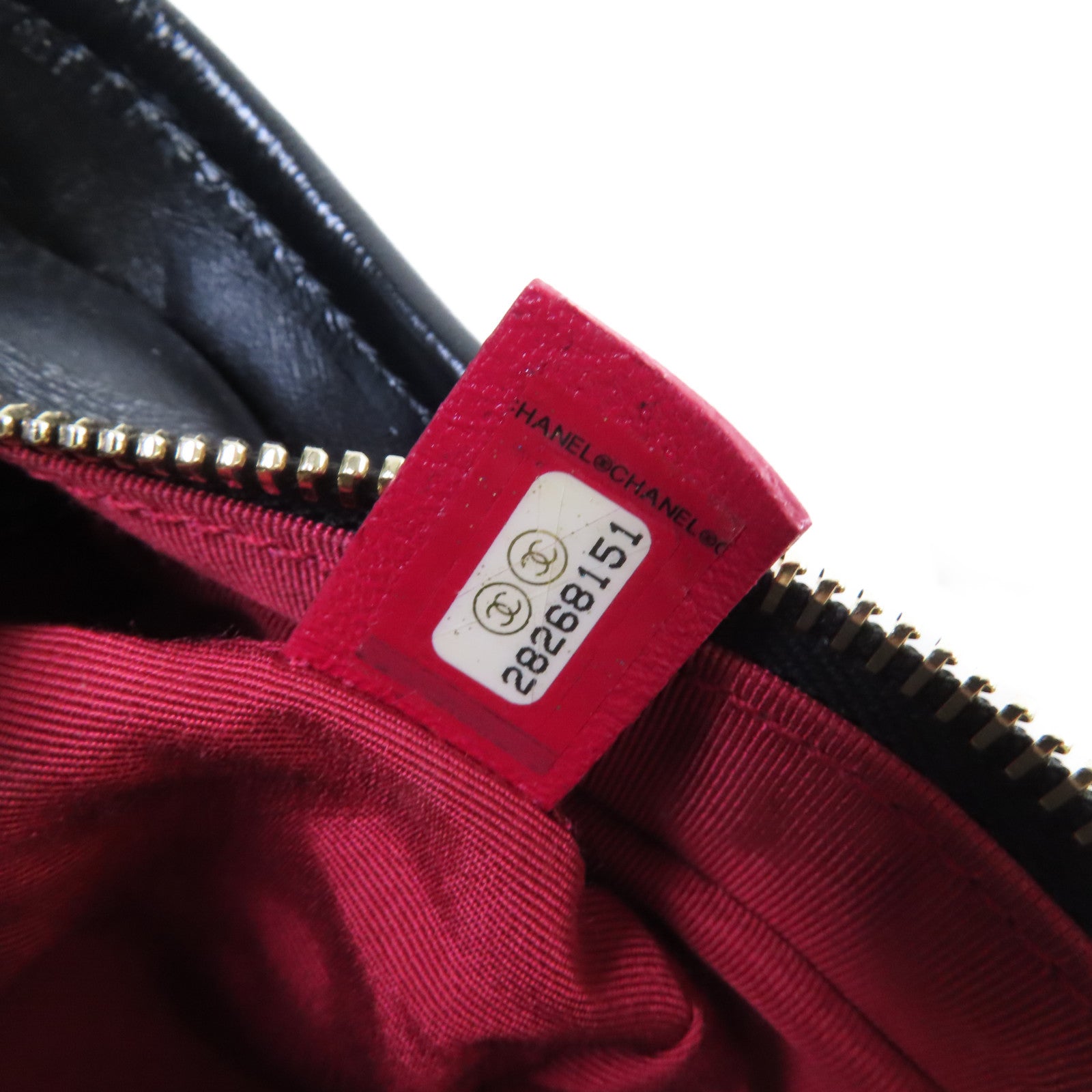 CHANEL 菱格牛皮皮革Gabrielle Small Chain Shoulder Bag鏈帶肩背袋黑色