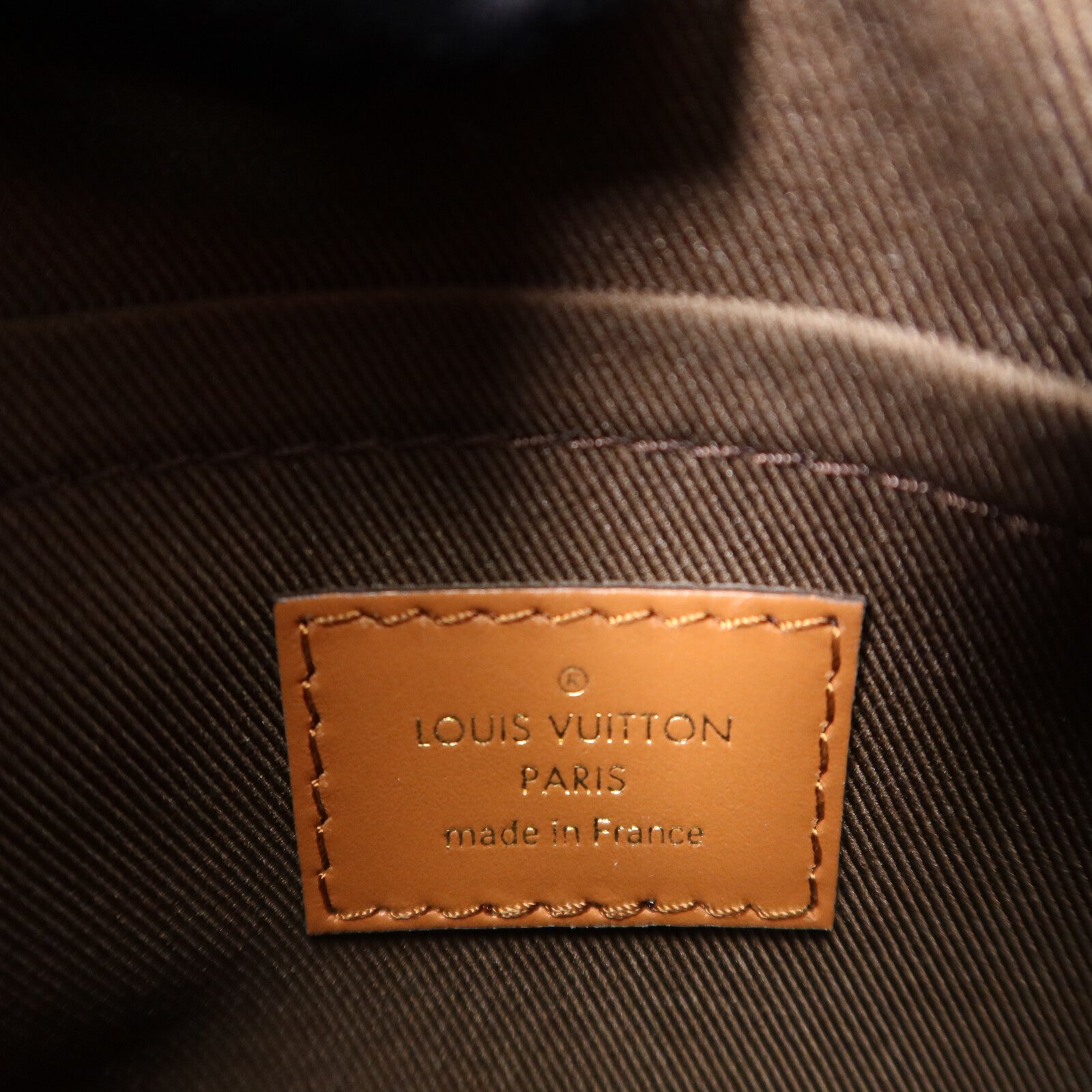 LOUIS VUITTON Monogram Reverse Loop Hobo手挽肩背兩用袋