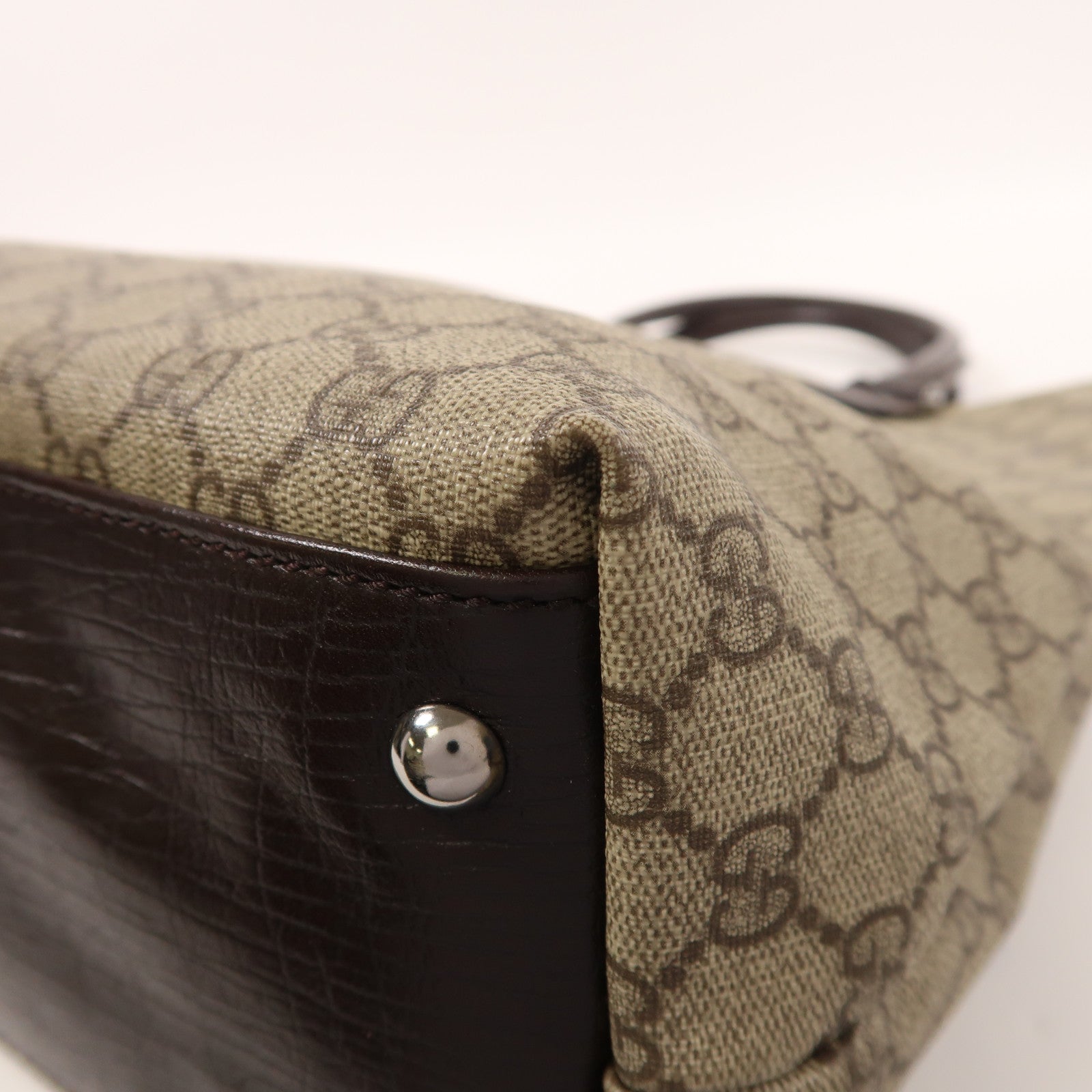 GUCCI 塗層帆布Shoulder Bag銀扣肩背袋