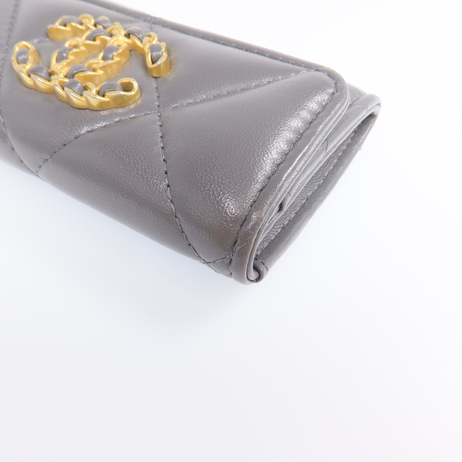 CHANEL 羊皮皮革19 Card Holder金扣卡片套