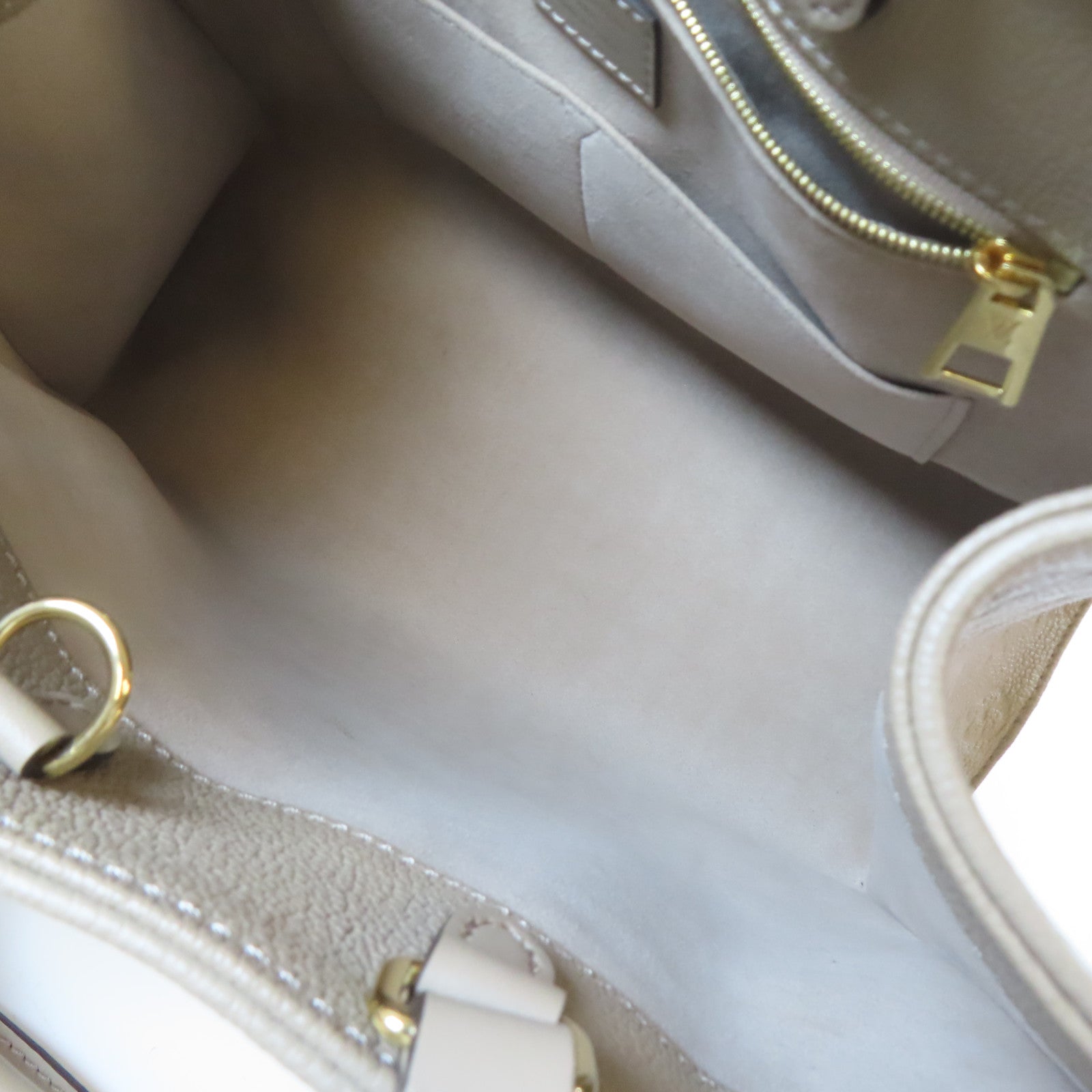 LOUIS VUITTON Monogram Empreinte OnTheGo MM金扣手挽肩背兩用袋米色