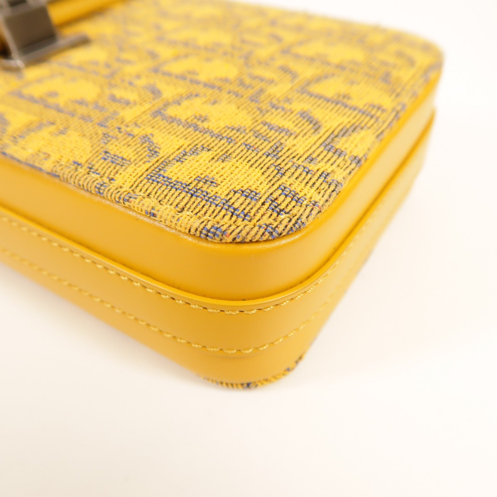 Dior 帆布/牛皮皮革Lock Phone Pouch銀扣肩背袋
