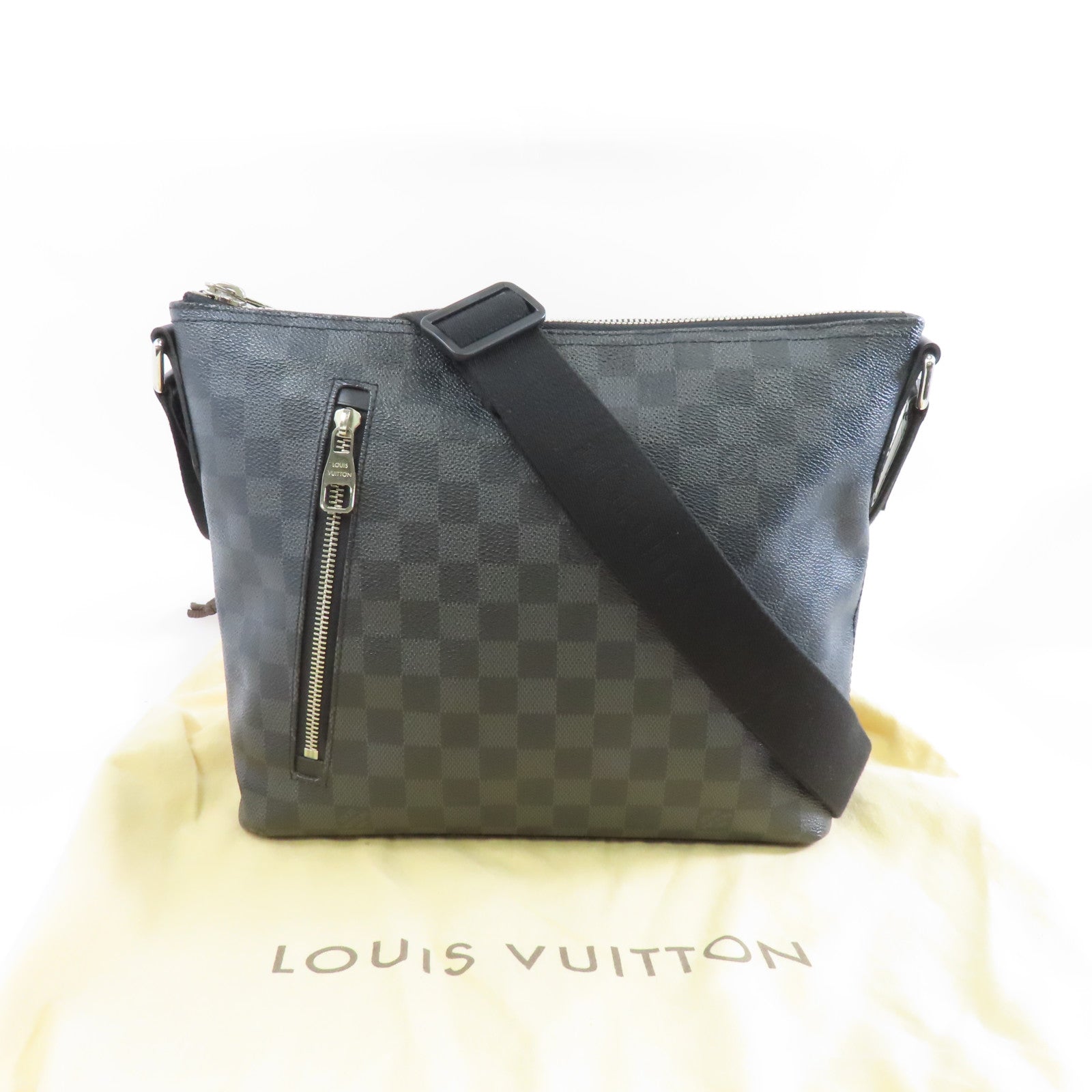 LOUIS VUITTON Damier Graphite Mick MM銀扣肩背袋黑色