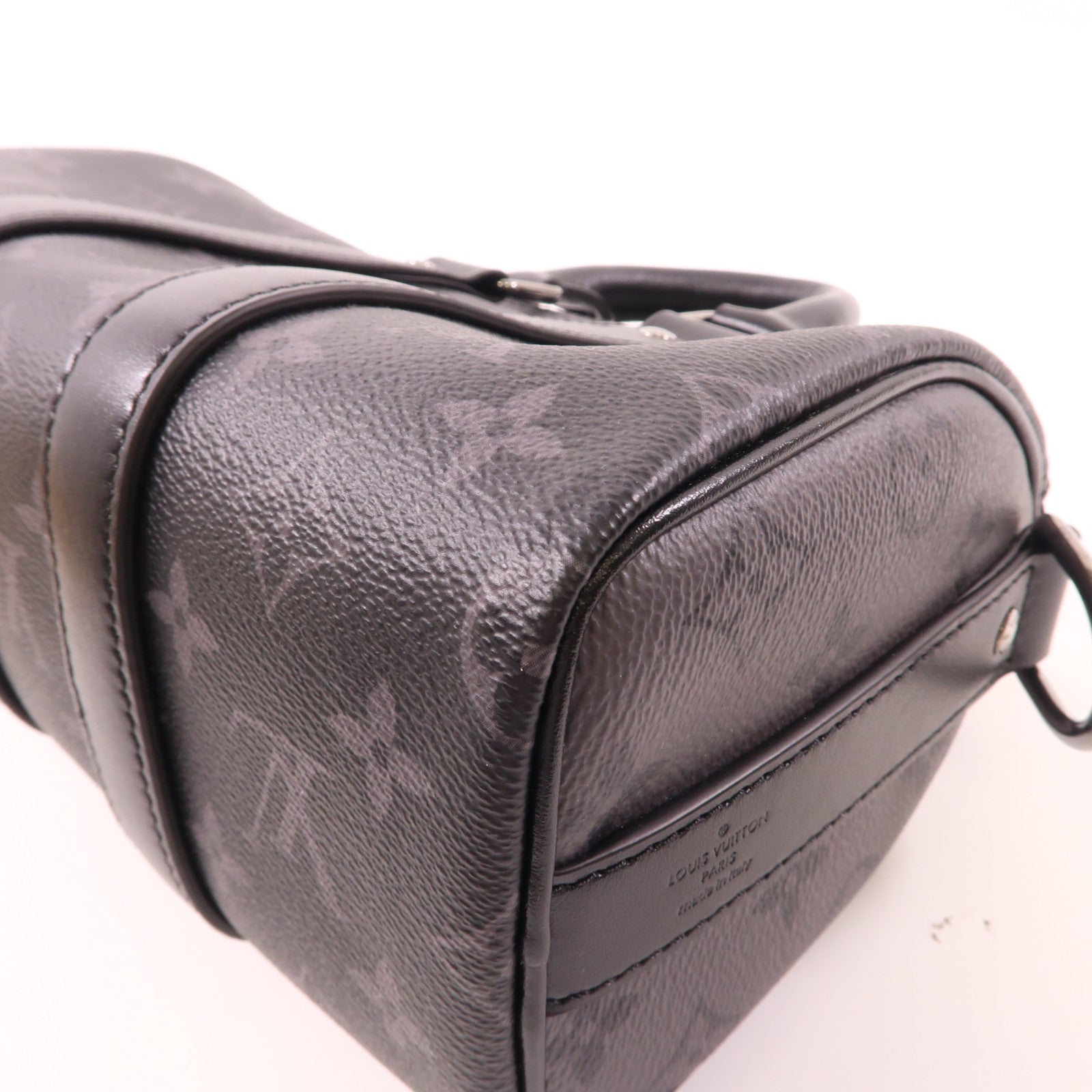 LOUIS VUITTON Monogram Eclipse Keepall Bandouliere 25銀扣手挽肩背兩用袋