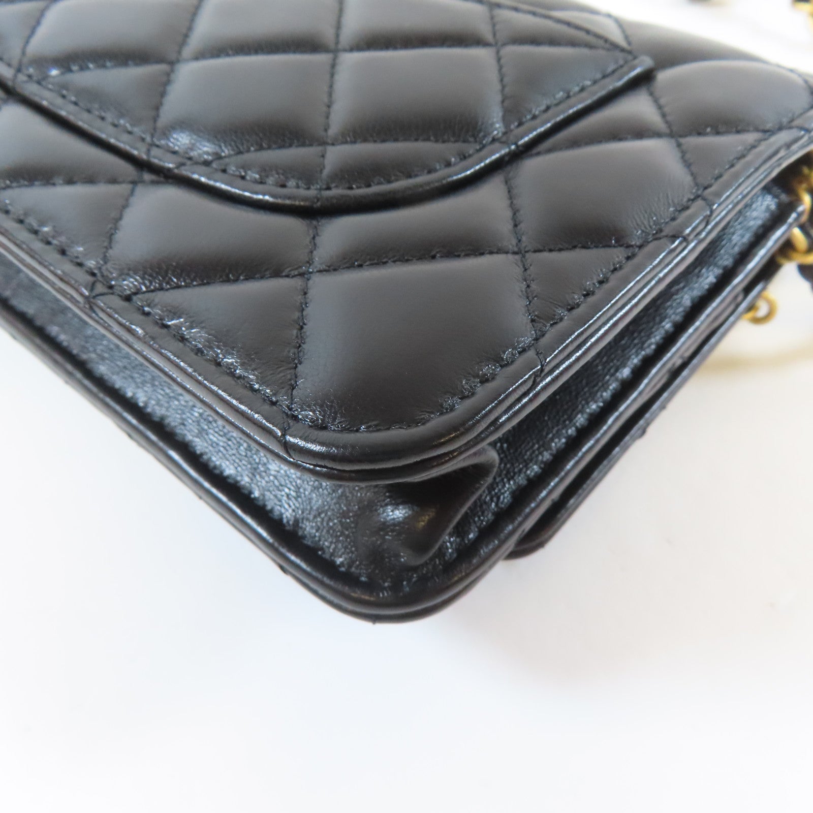 CHANEL 菱格羊皮皮革Wallet On Chain金扣鏈帶肩背袋黑色