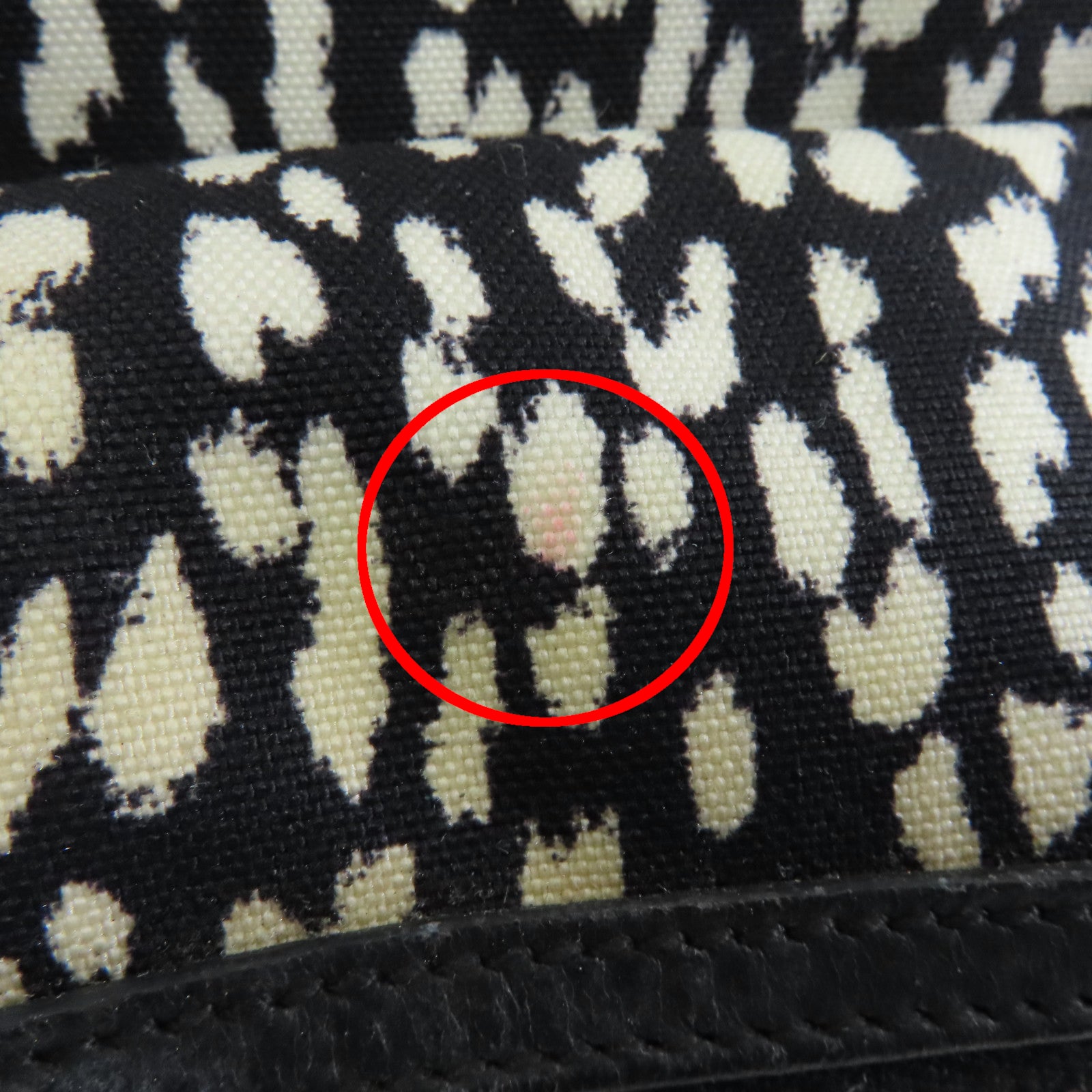 SAINT LAURENT 帆布Backpack銀扣背包黑色/白色