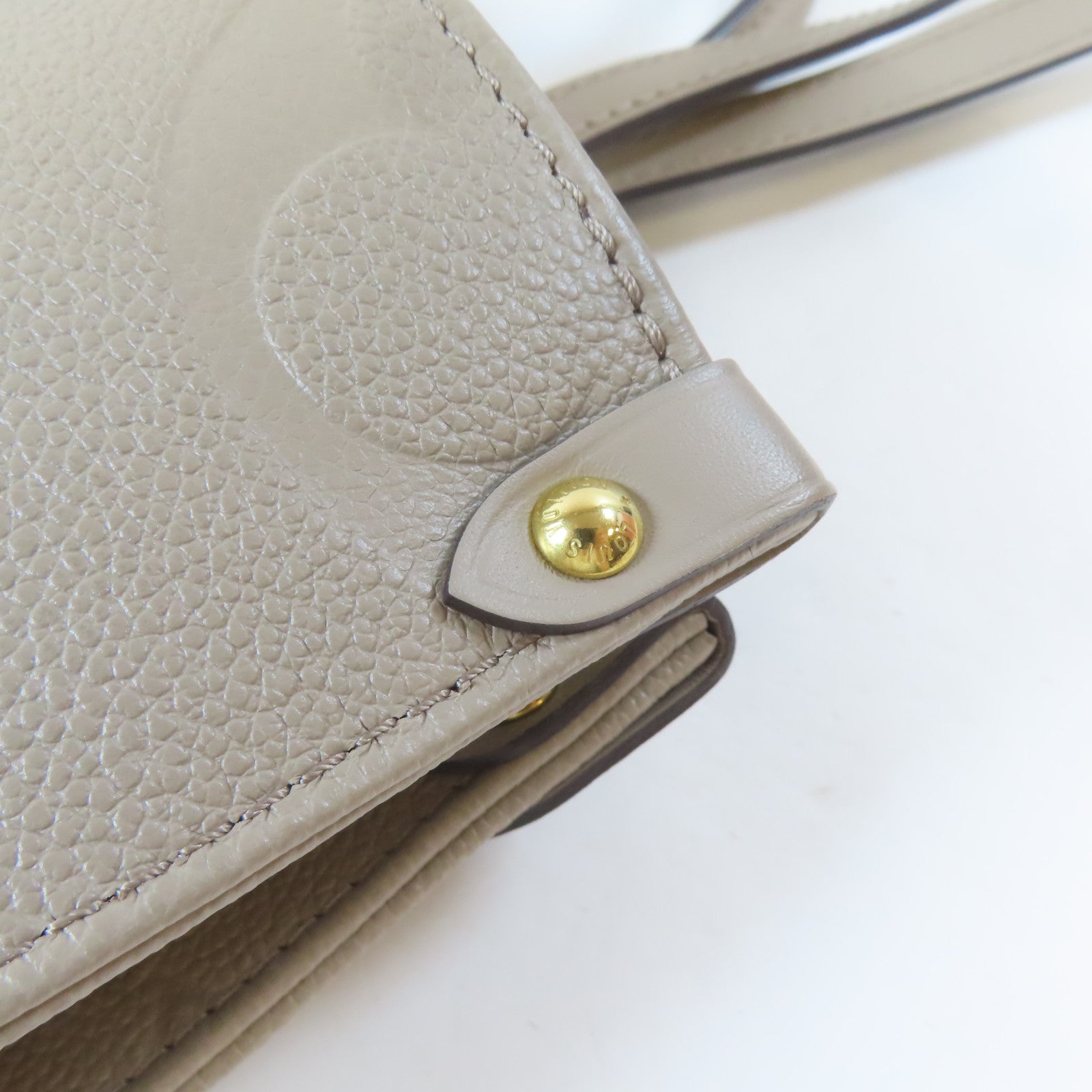 LOUIS VUITTON Monogram Empreinte OnTheGo MM金扣手挽肩背兩用袋米色