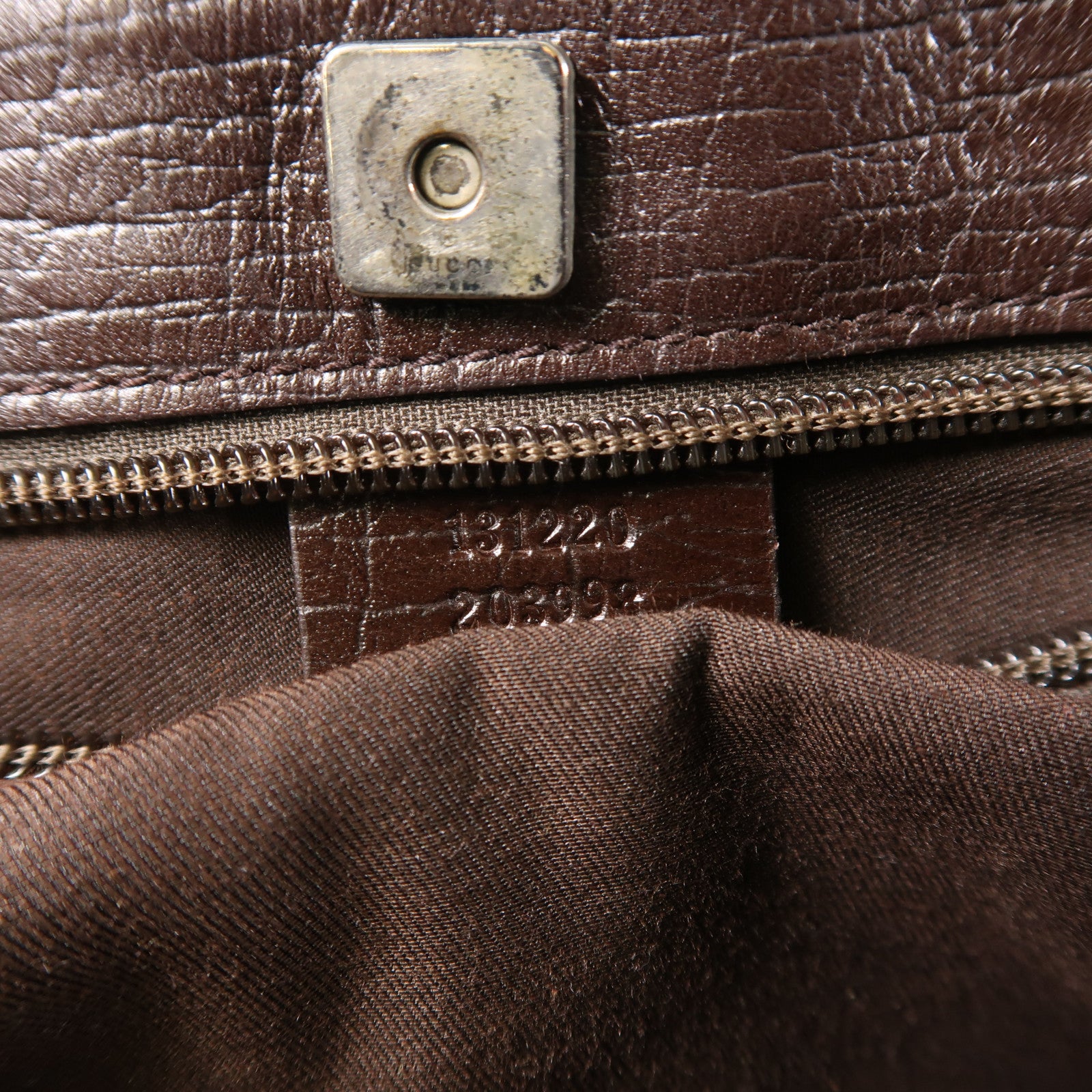 GUCCI 塗層帆布Shoulder Bag銀扣肩背袋