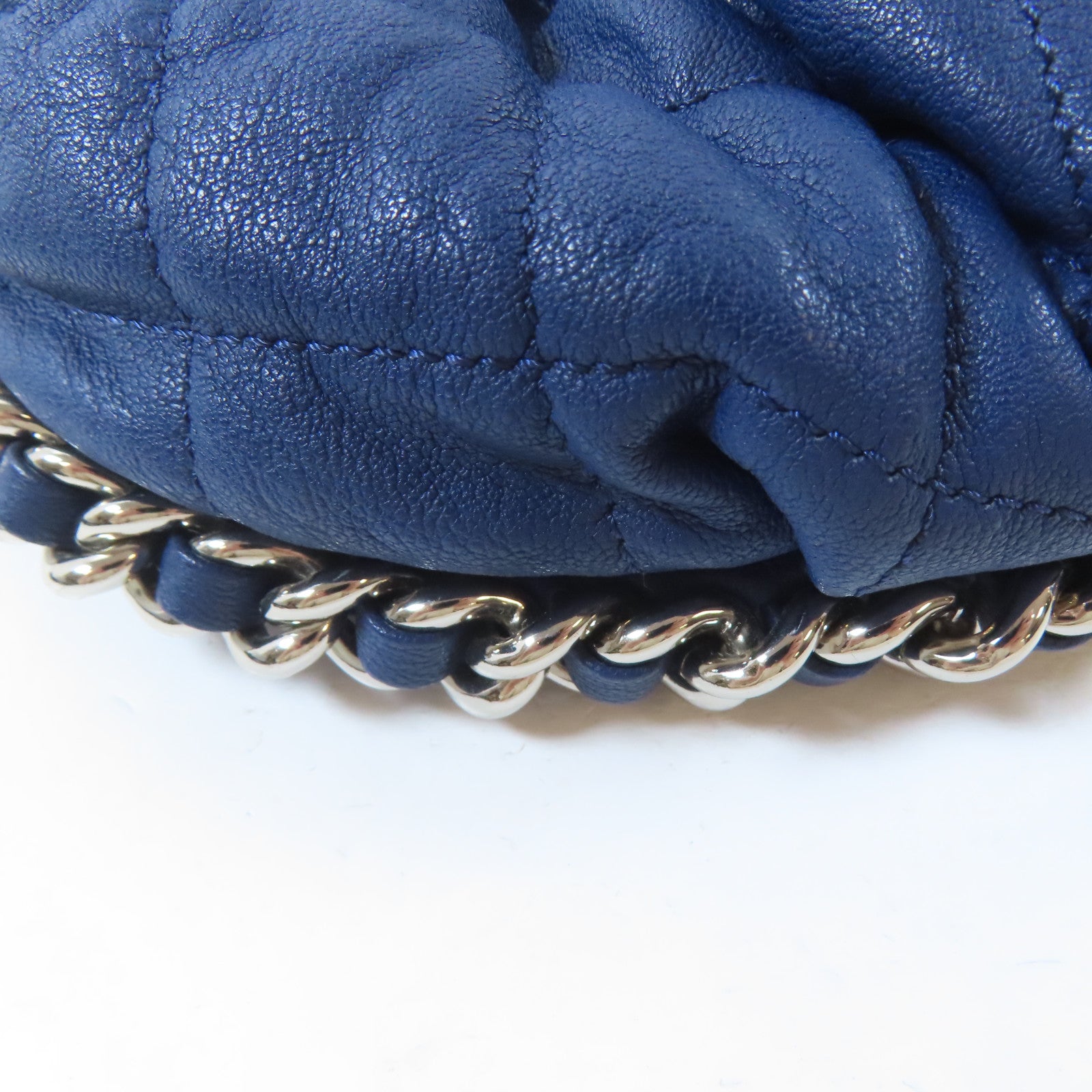 CHANEL 菱格牛皮皮革Chain Shoulder銀扣鏈帶肩背袋藍色