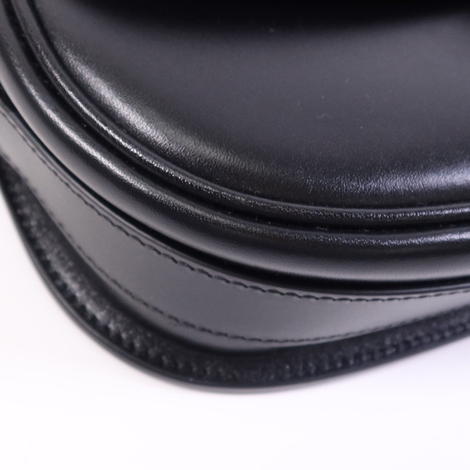 Dior 牛皮皮革Bobby East West金扣肩背袋