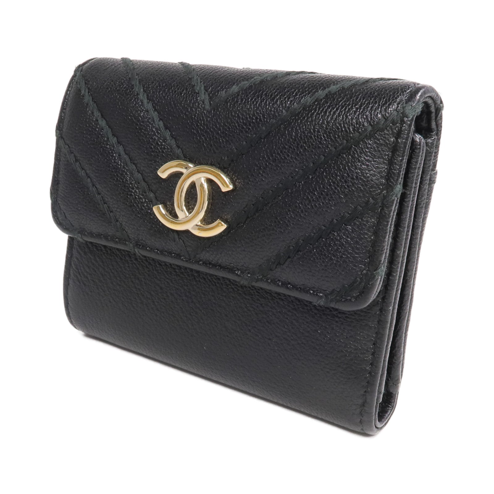 CHANEL 牛皮皮革Wallet金扣錢包