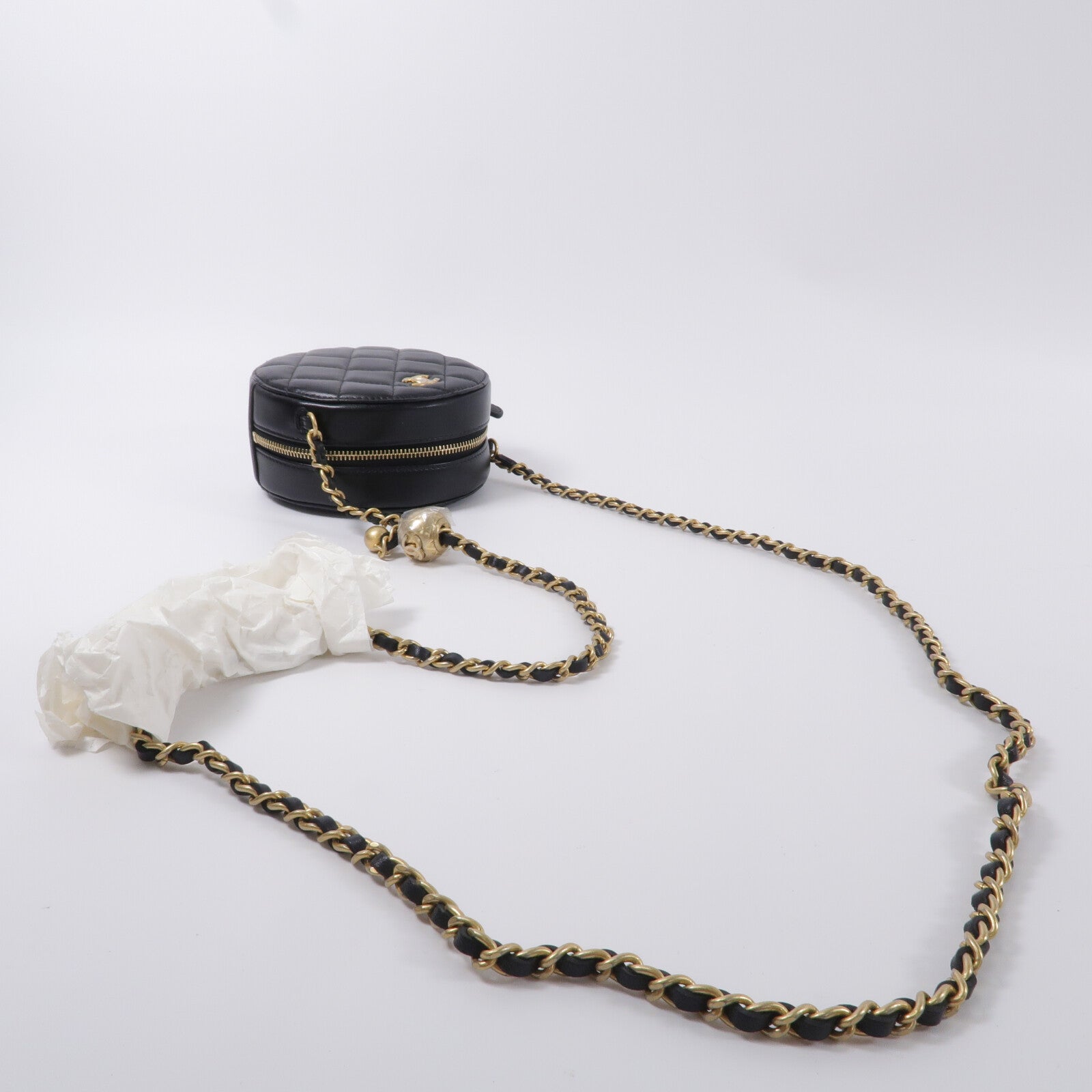 CHANEL 羊皮皮革Pearl Crush Round鏈帶肩背袋