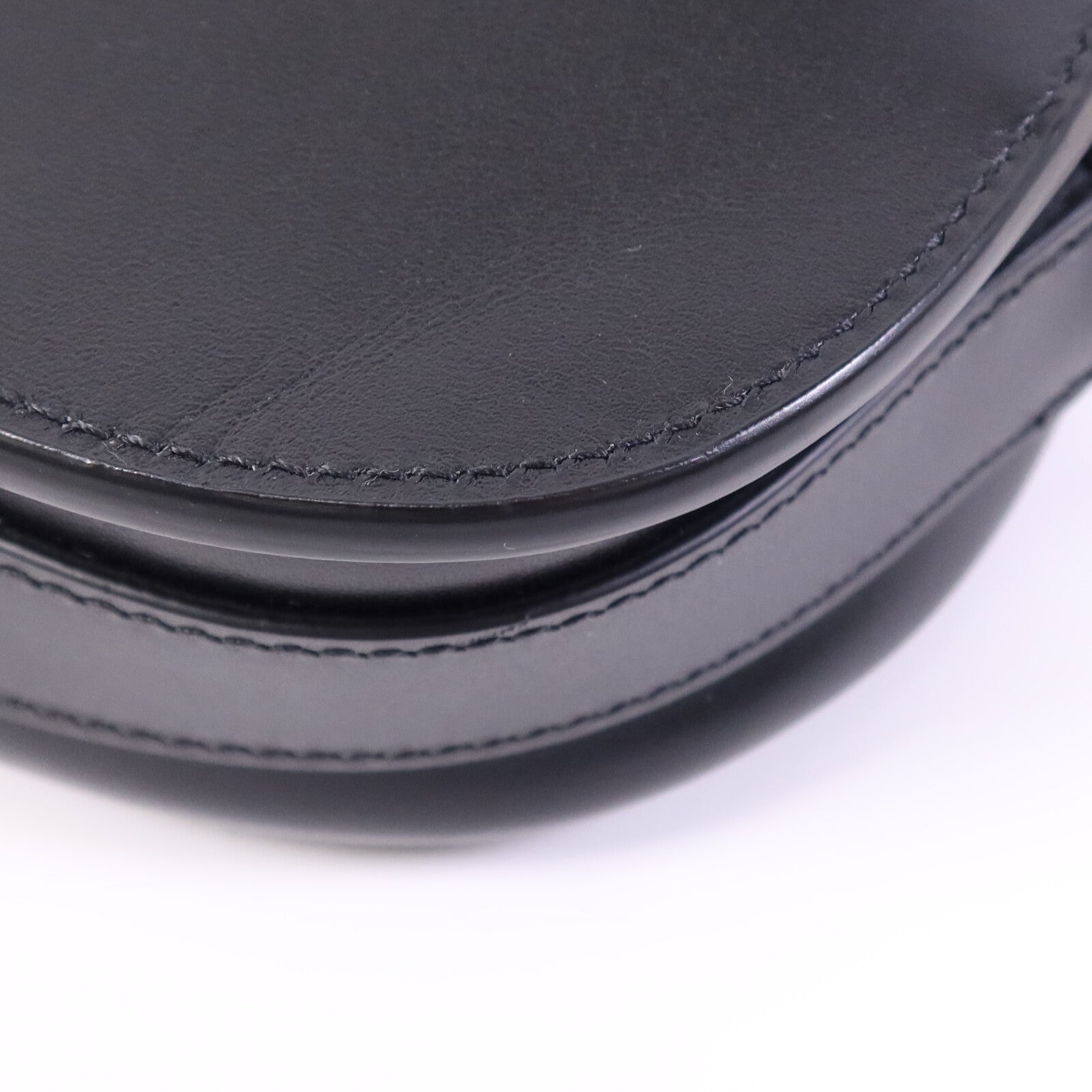 Dior 牛皮皮革Bobby East West金扣肩背袋