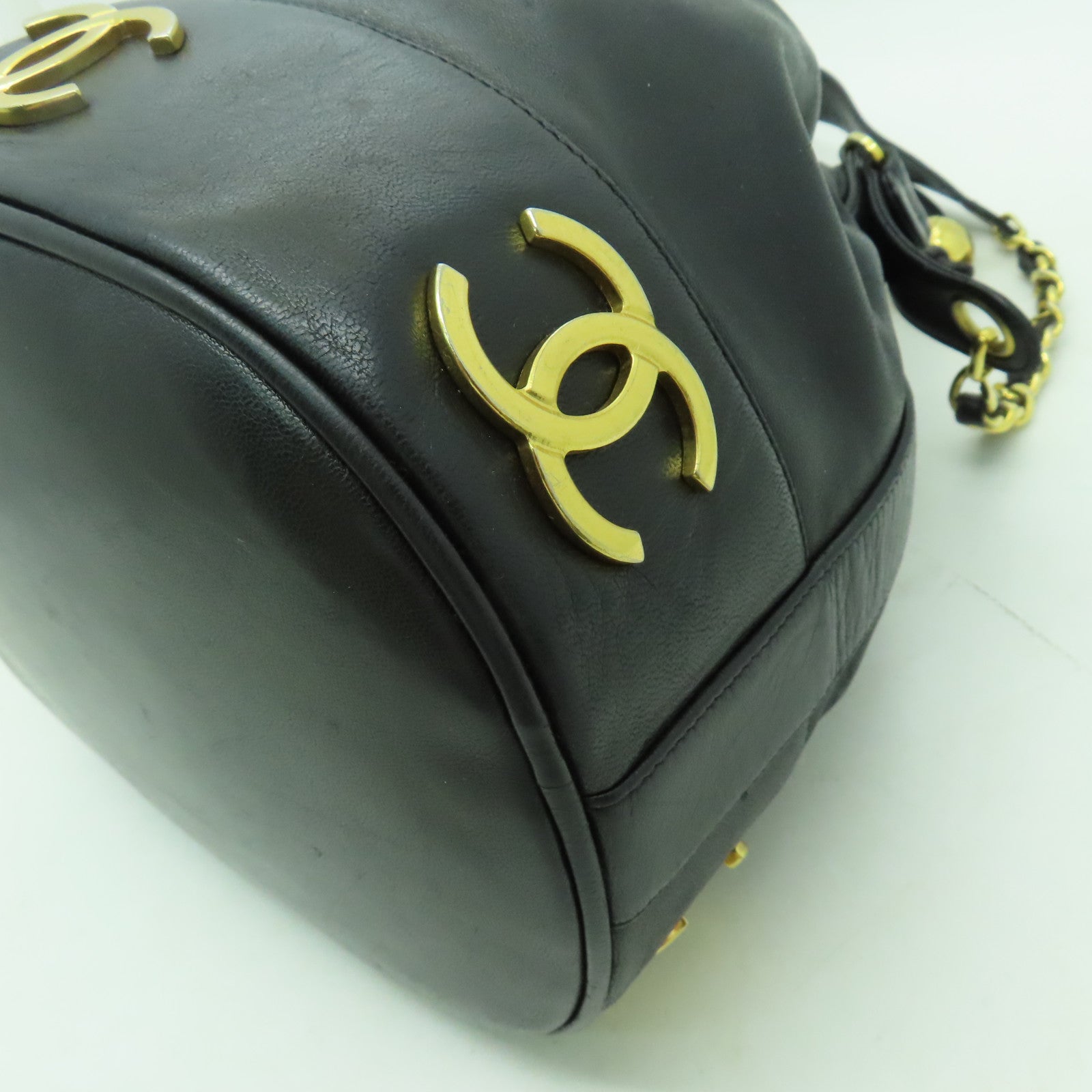 CHANEL 【激減優惠】羊皮皮革Shoulder Bag金扣肩背袋黑色