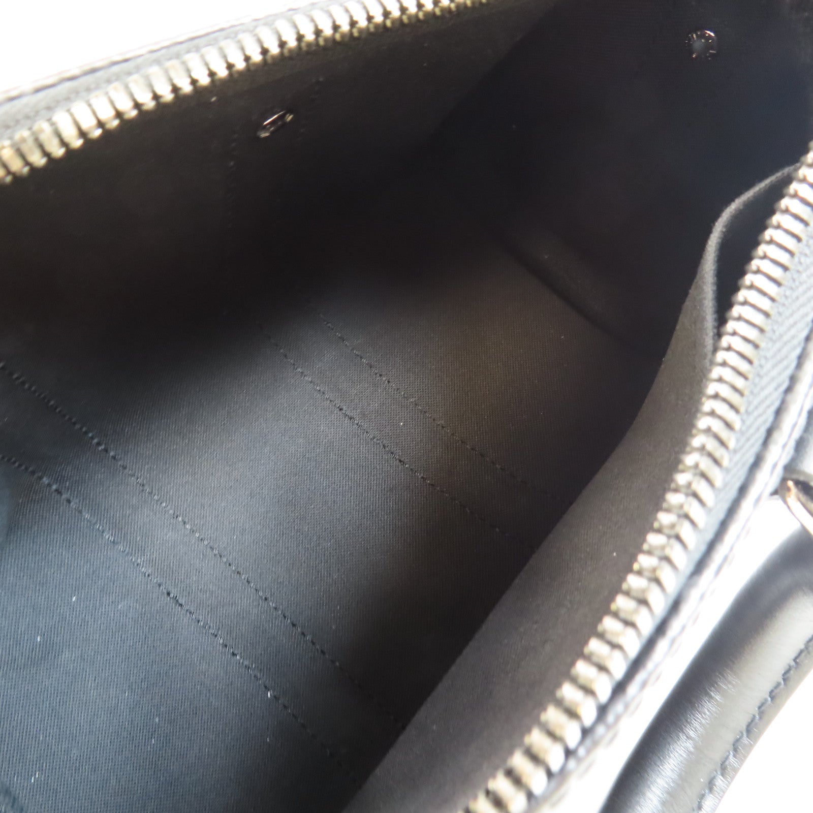 LOUIS VUITTON Monogram Eclipse Keepall Bandouliere 25手挽肩背兩用袋黑色