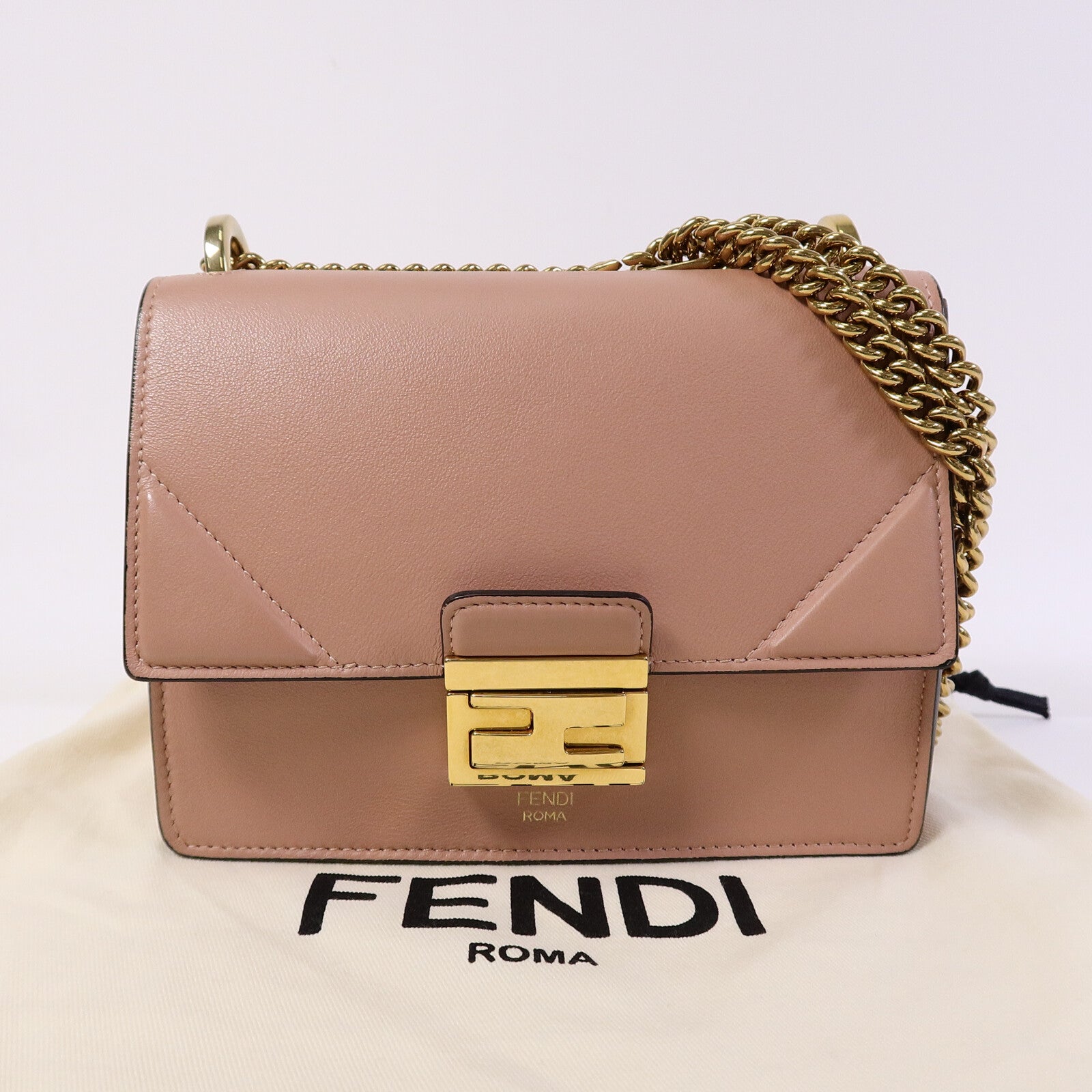 FENDI 羊皮皮革Kan U Shoulder Bag鏈帶肩背袋