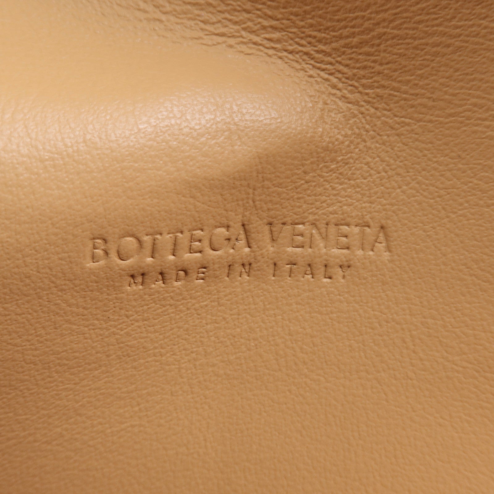 BOTTEGA VENETA 牛皮皮革Wallet金扣錢包