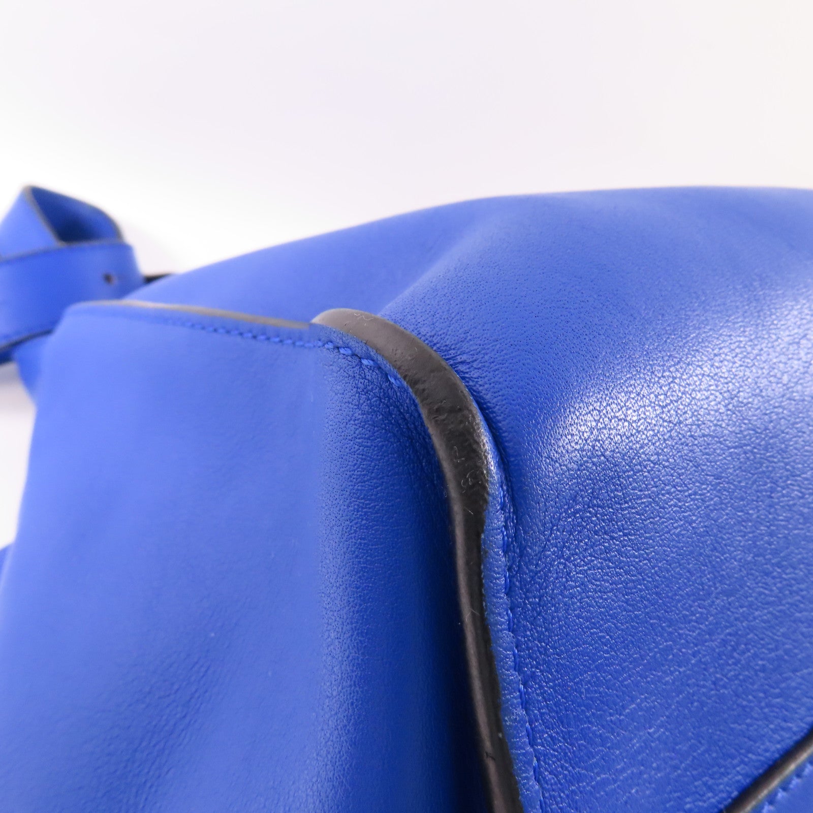 LOEWE 【激減優惠】牛皮皮革Hammock銀扣肩背袋