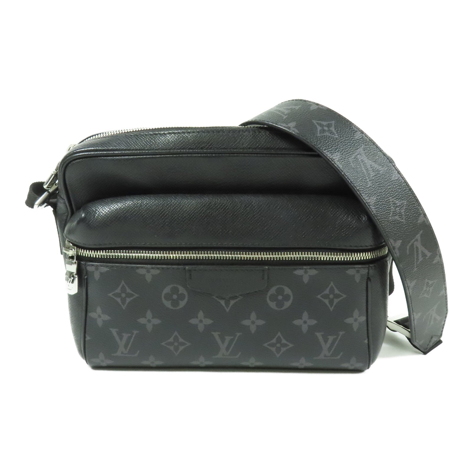 LOUIS VUITTON Monogram Eclipse/Taiga Outdoor Messenger銀扣肩背袋