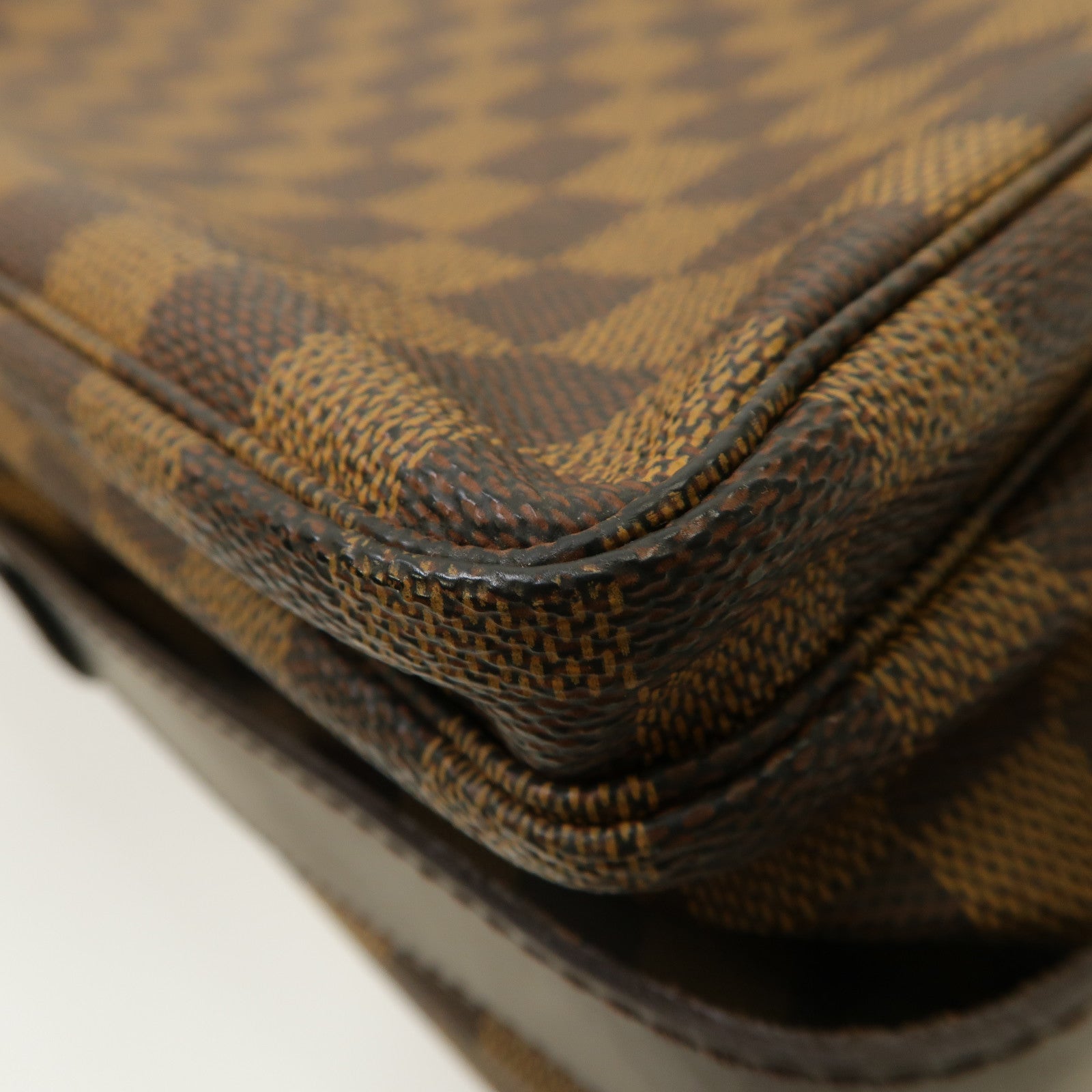 LOUIS VUITTON Damier Naviglio金扣肩背袋啡色