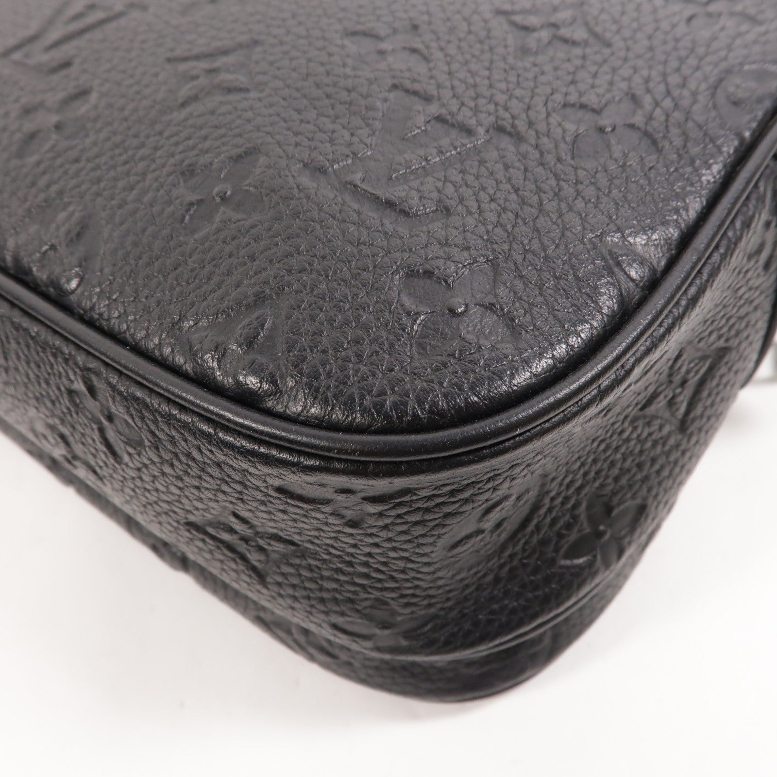 LOUIS VUITTON Monogram Taurillon S Lock肩背袋