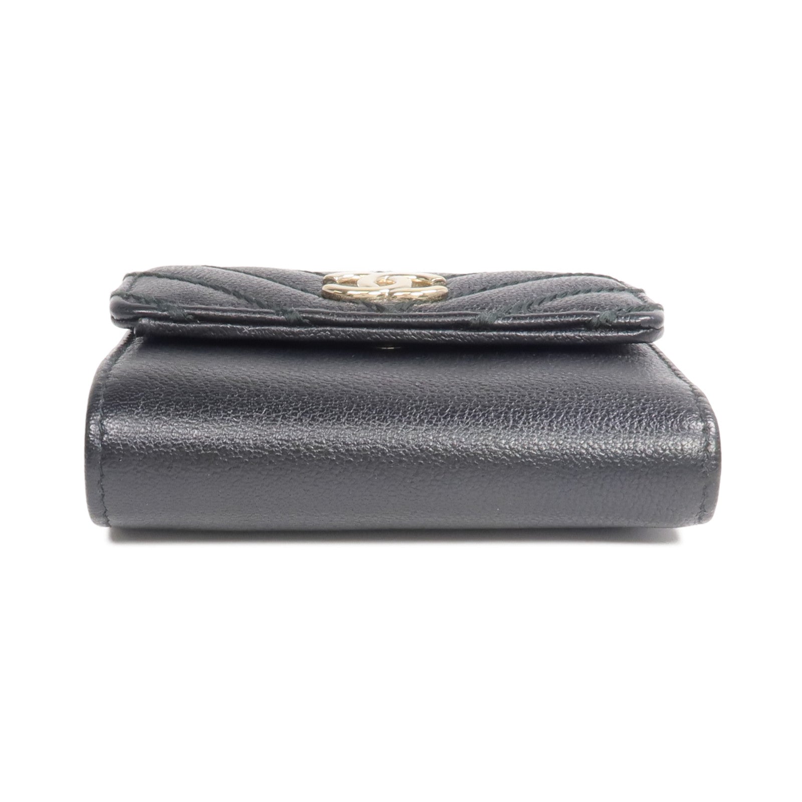 CHANEL 牛皮皮革Wallet金扣錢包