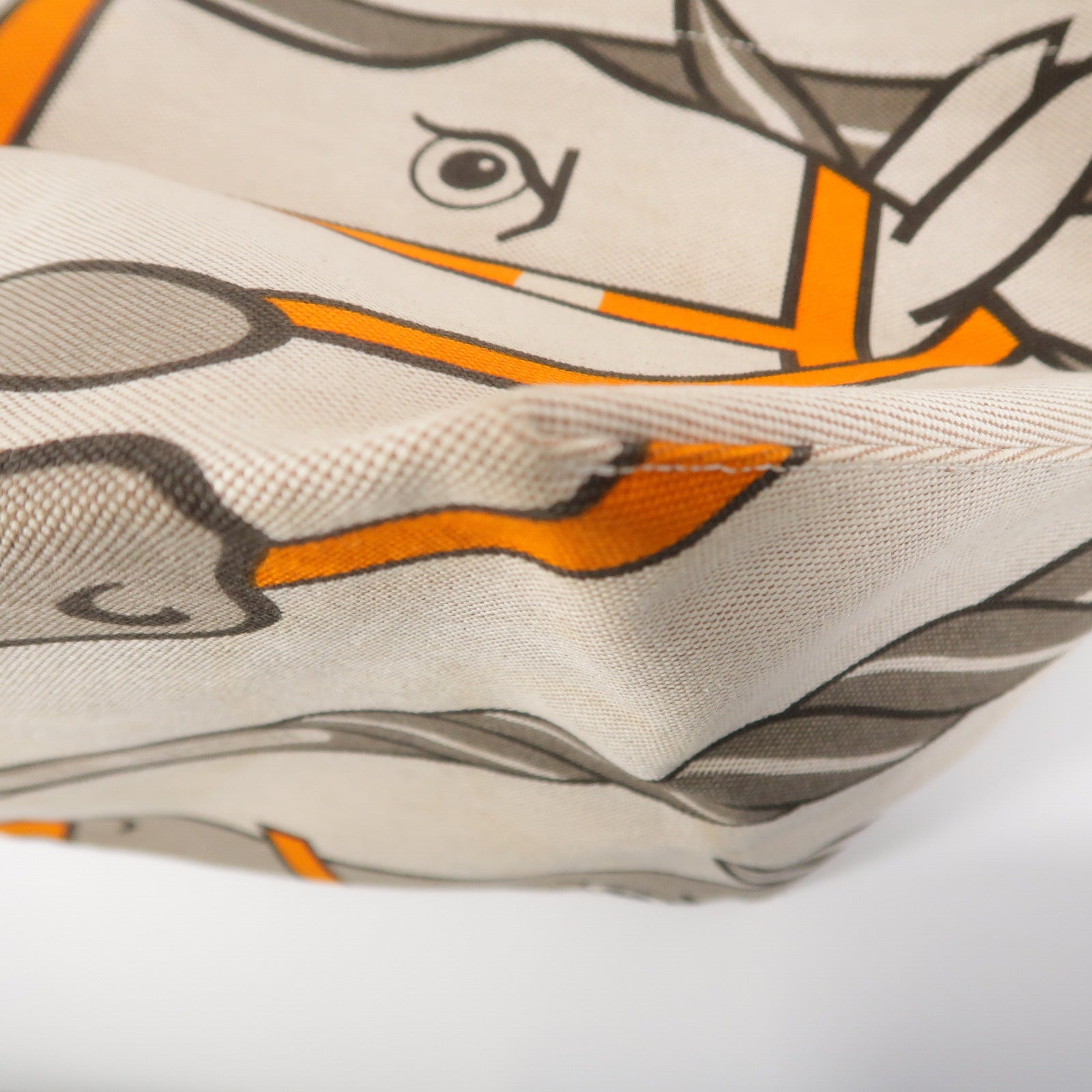 HERMES 帆布Steeple 28肩背袋
