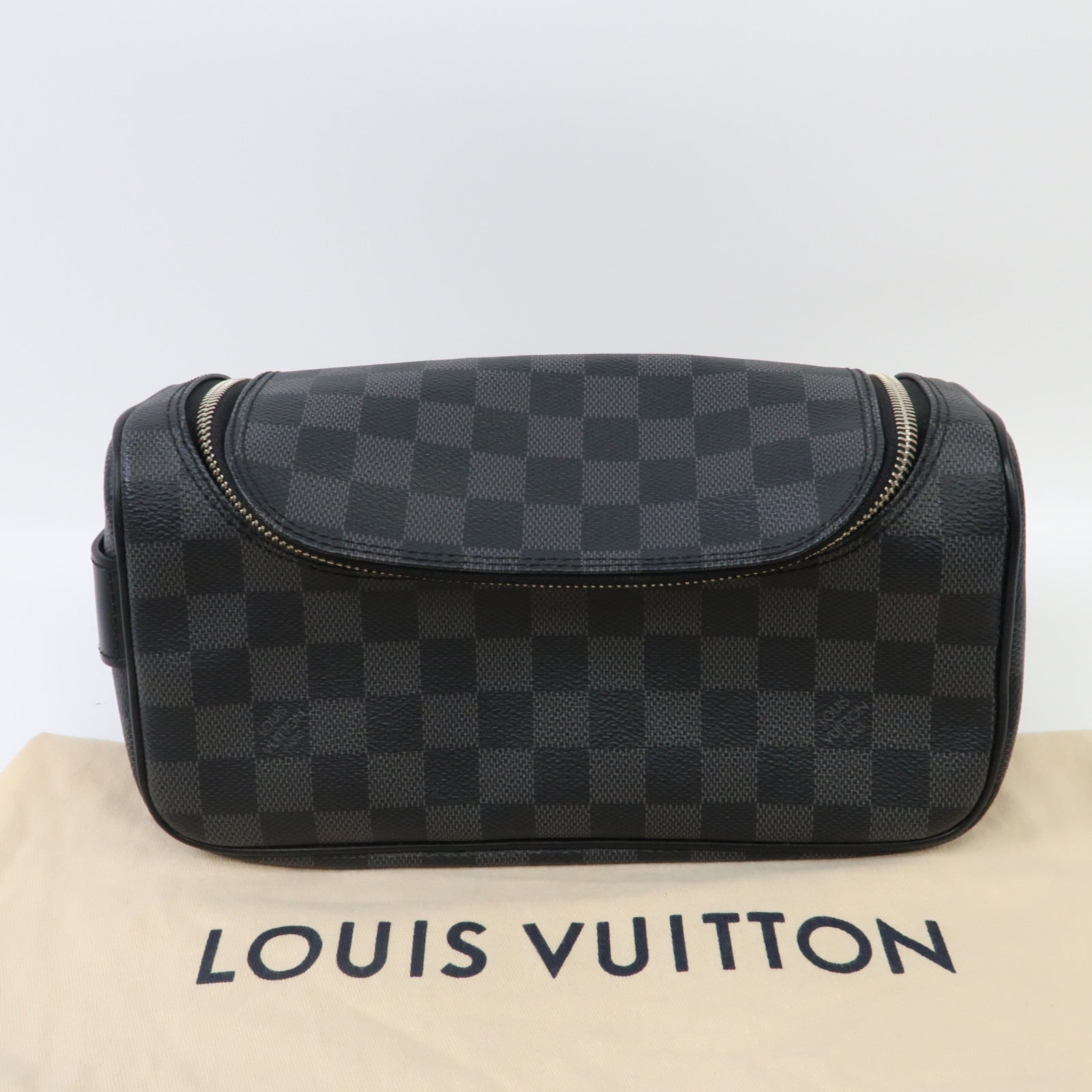 LOUIS VUITTON 【激減優惠】Damier Graphite Toiletry Pouch銀扣手拿包黑色