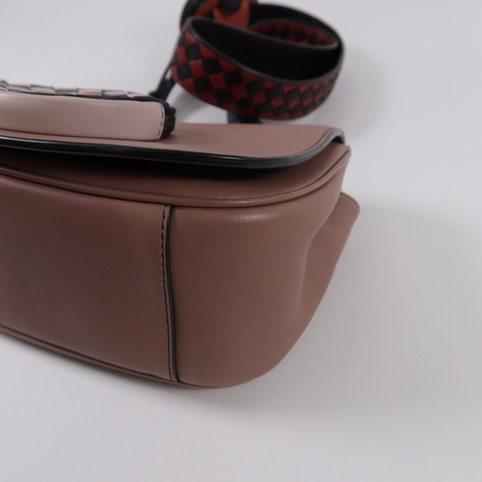 BOTTEGA VENETA 牛皮皮革Luna Bag肩背袋