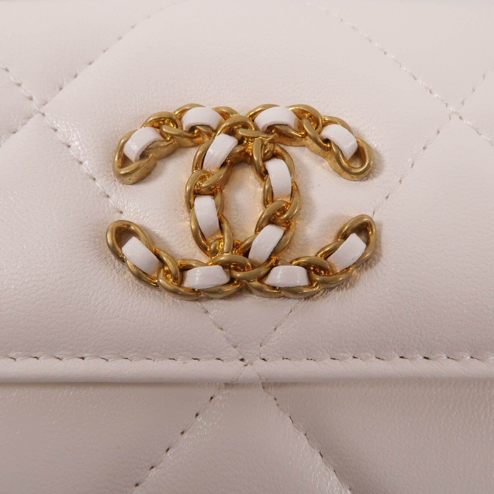 CHANEL 羊皮皮革Flpa 19 Coins Wallet With Chain鏈帶肩背袋