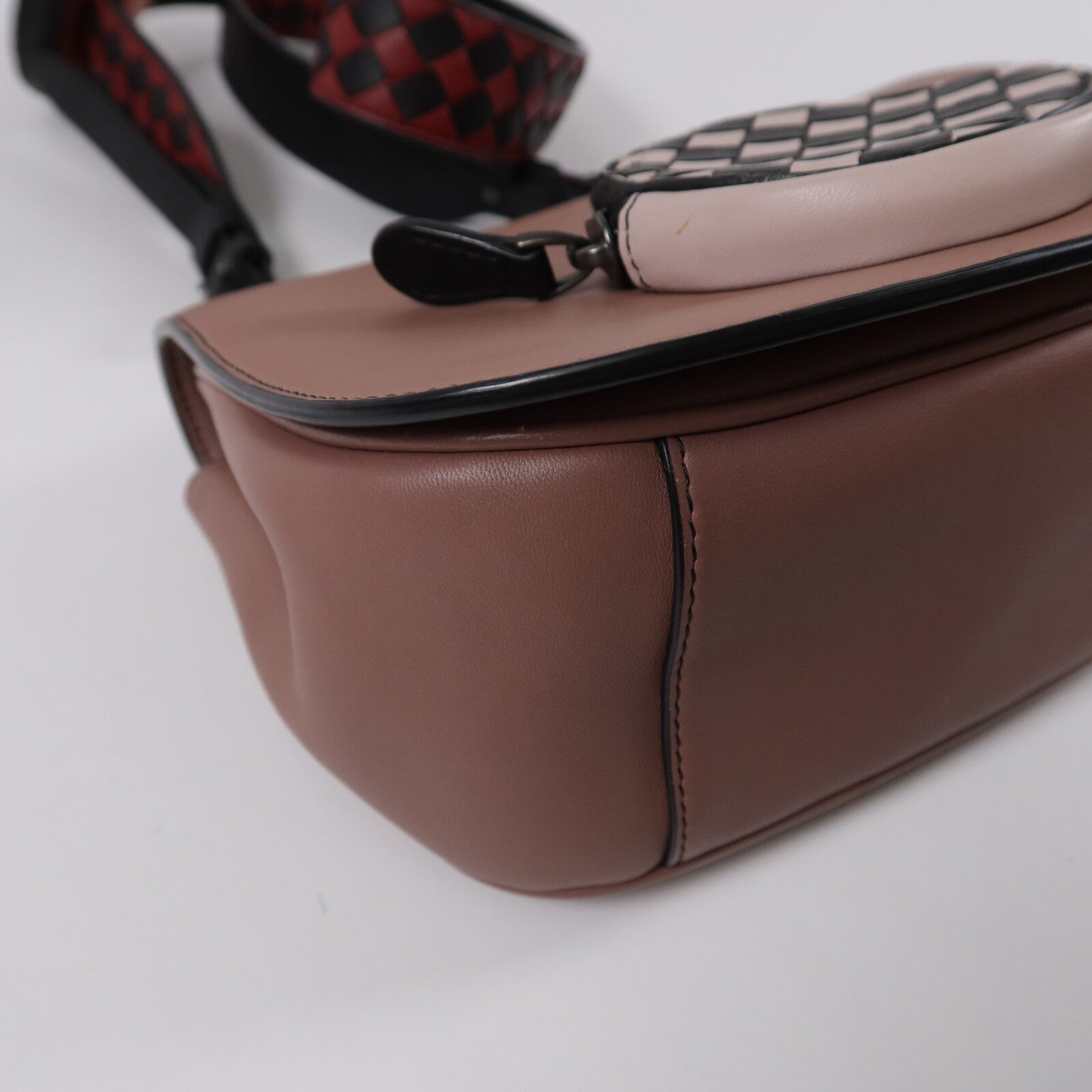 BOTTEGA VENETA 牛皮皮革Luna Bag肩背袋