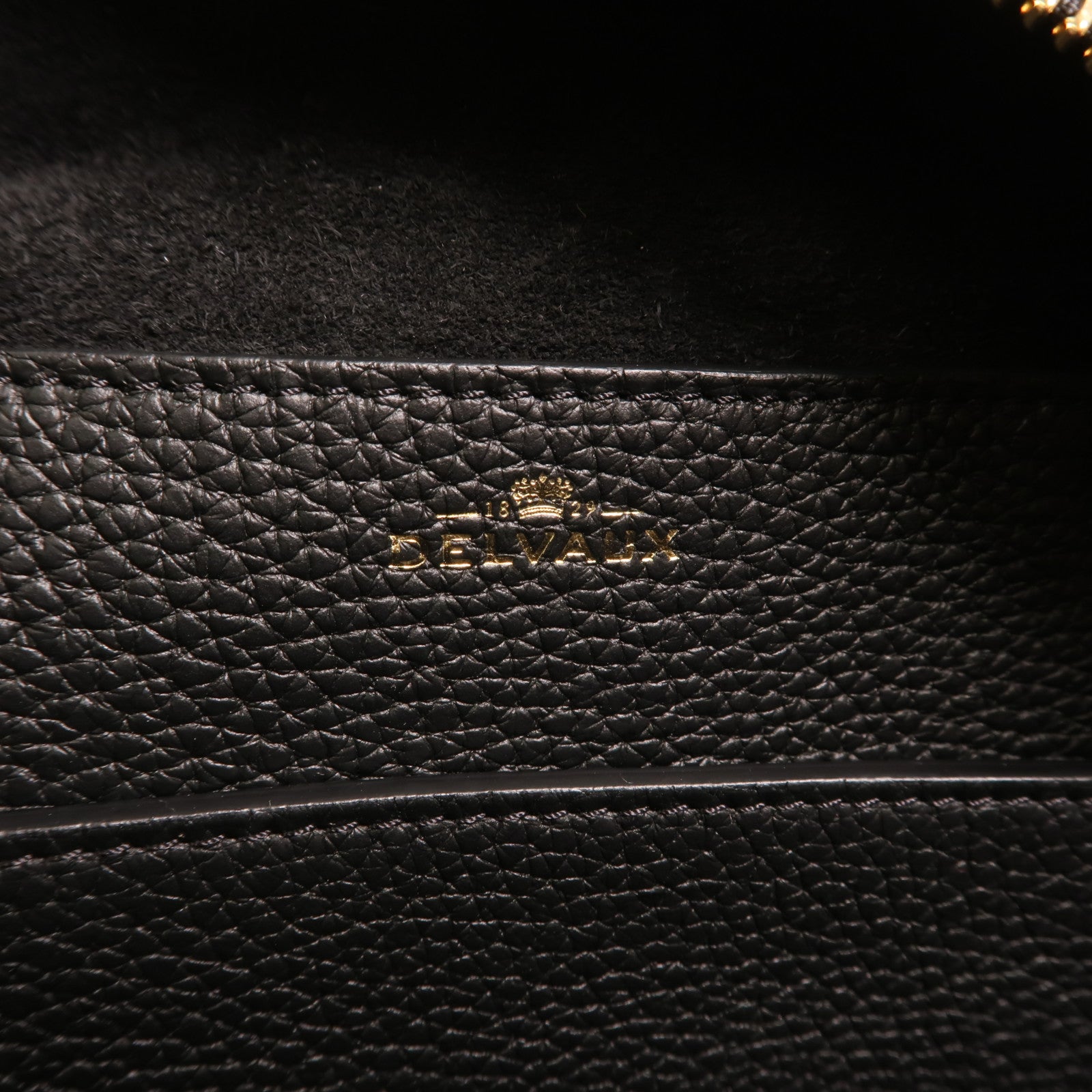 Delvaux 牛皮皮革Cool Box MM金扣手挽肩背兩用袋