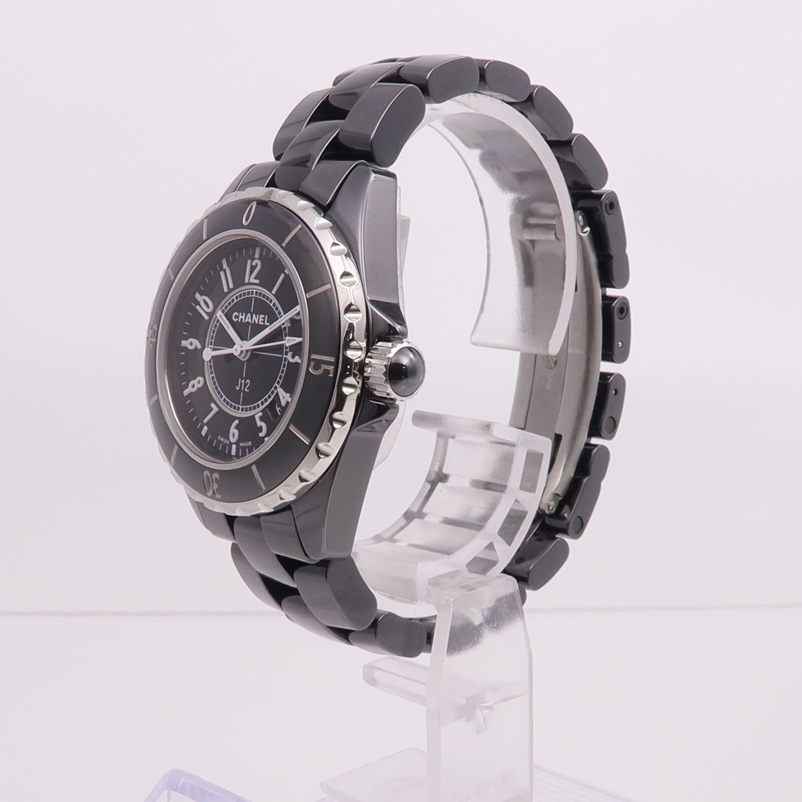 CHANEL J12 H0682