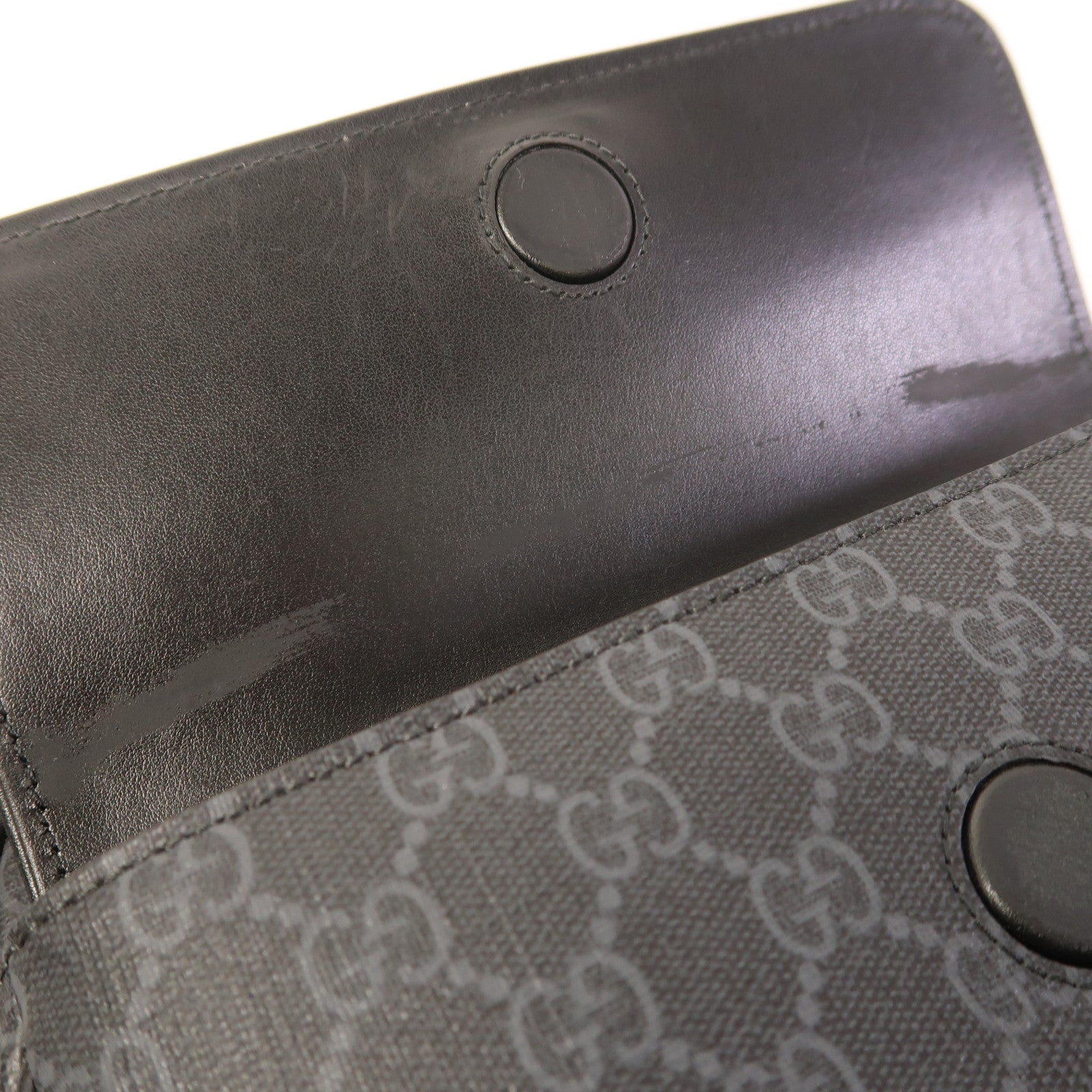 GUCCI 塗層帆布Crossbody Bag銀扣肩背袋