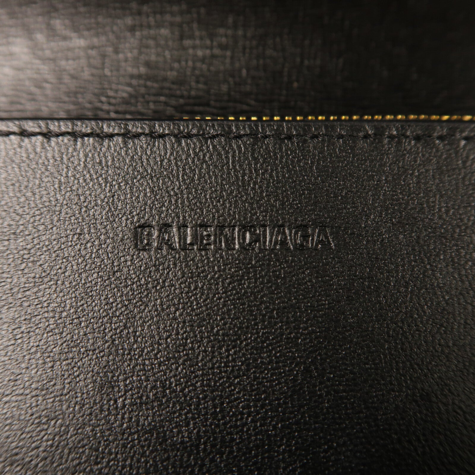 BALENCIAGA 牛皮皮革Gassip Bag金扣肩背袋
